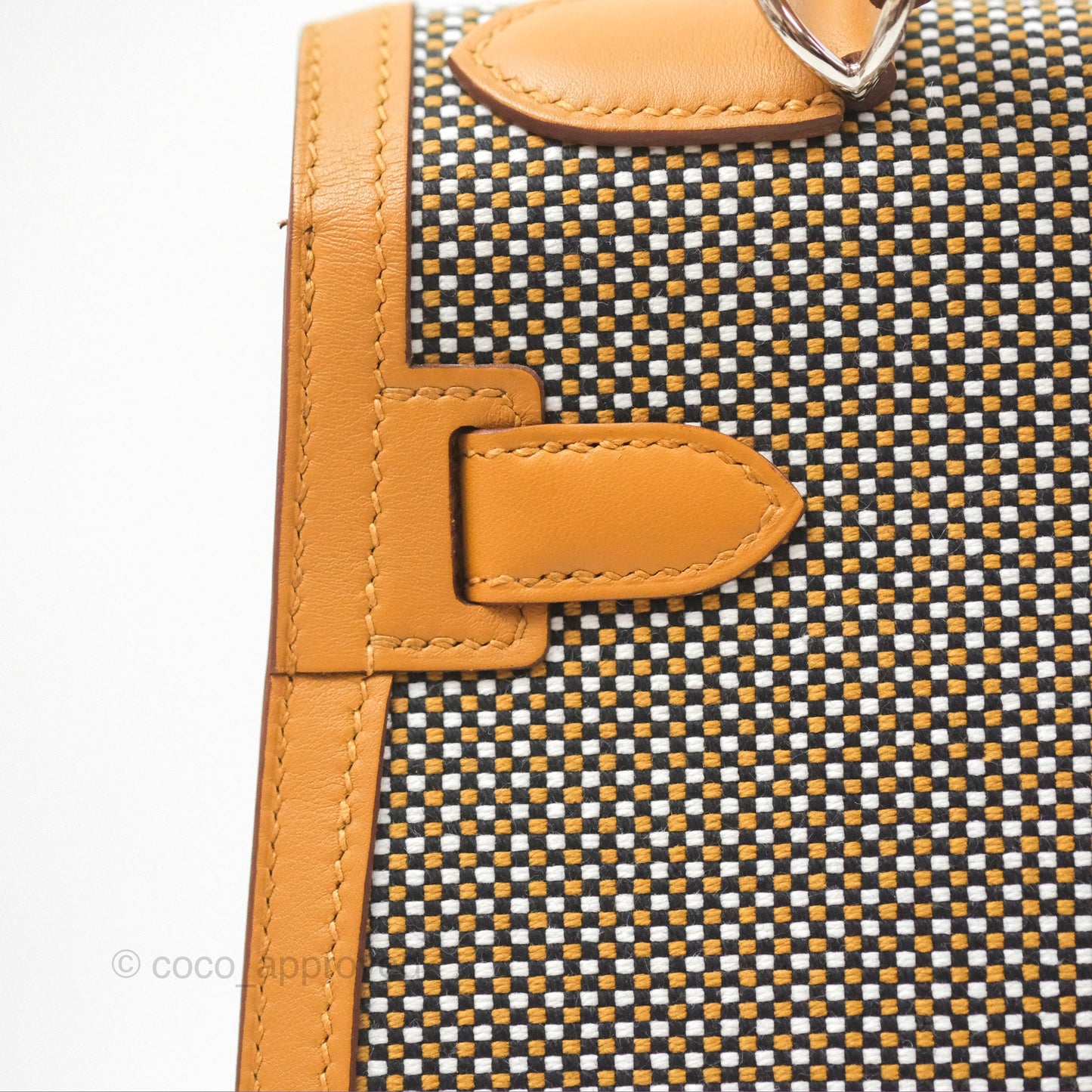 Hermès Kelly Sellier 28 Quadrille Black/White/Desert Sesame Swift