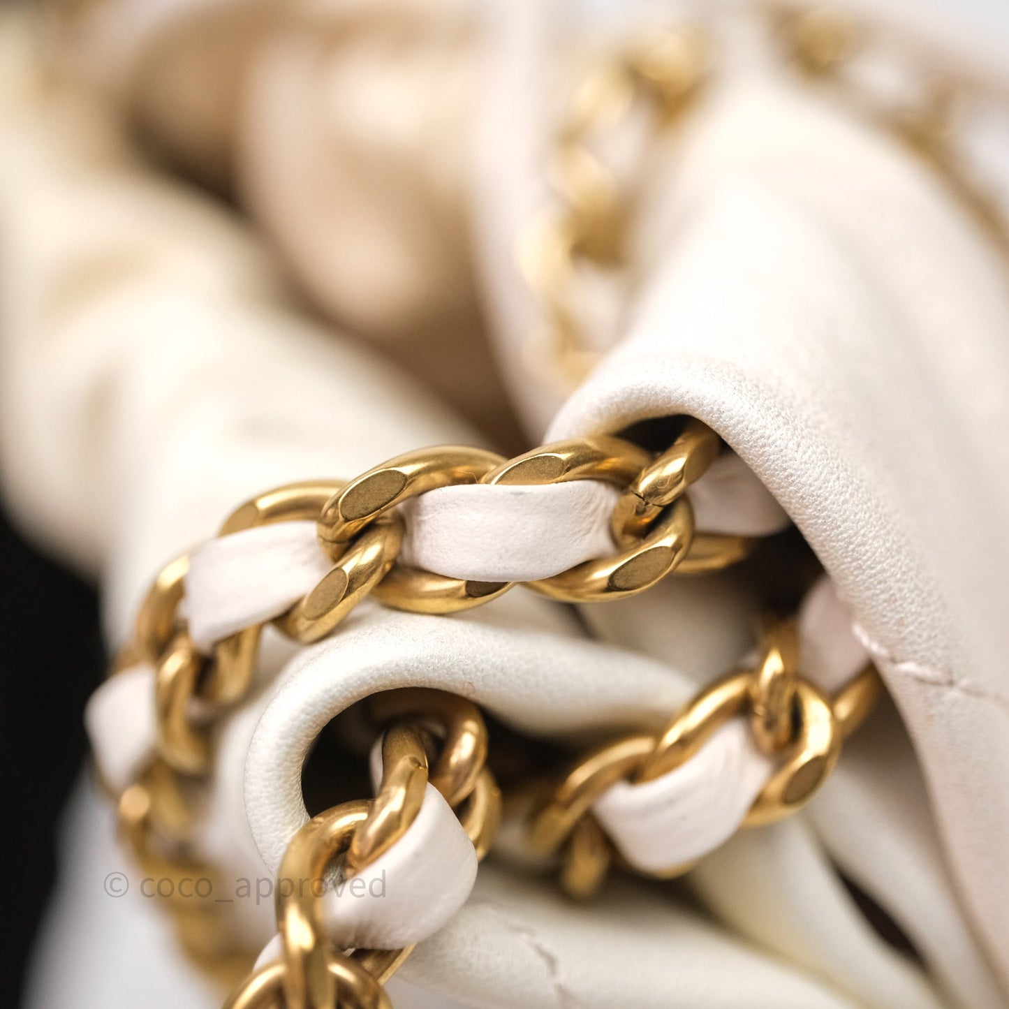 Chanel 22 Mini Bag Iridescent Light Pearly Calfskin Aged Gold Hardware