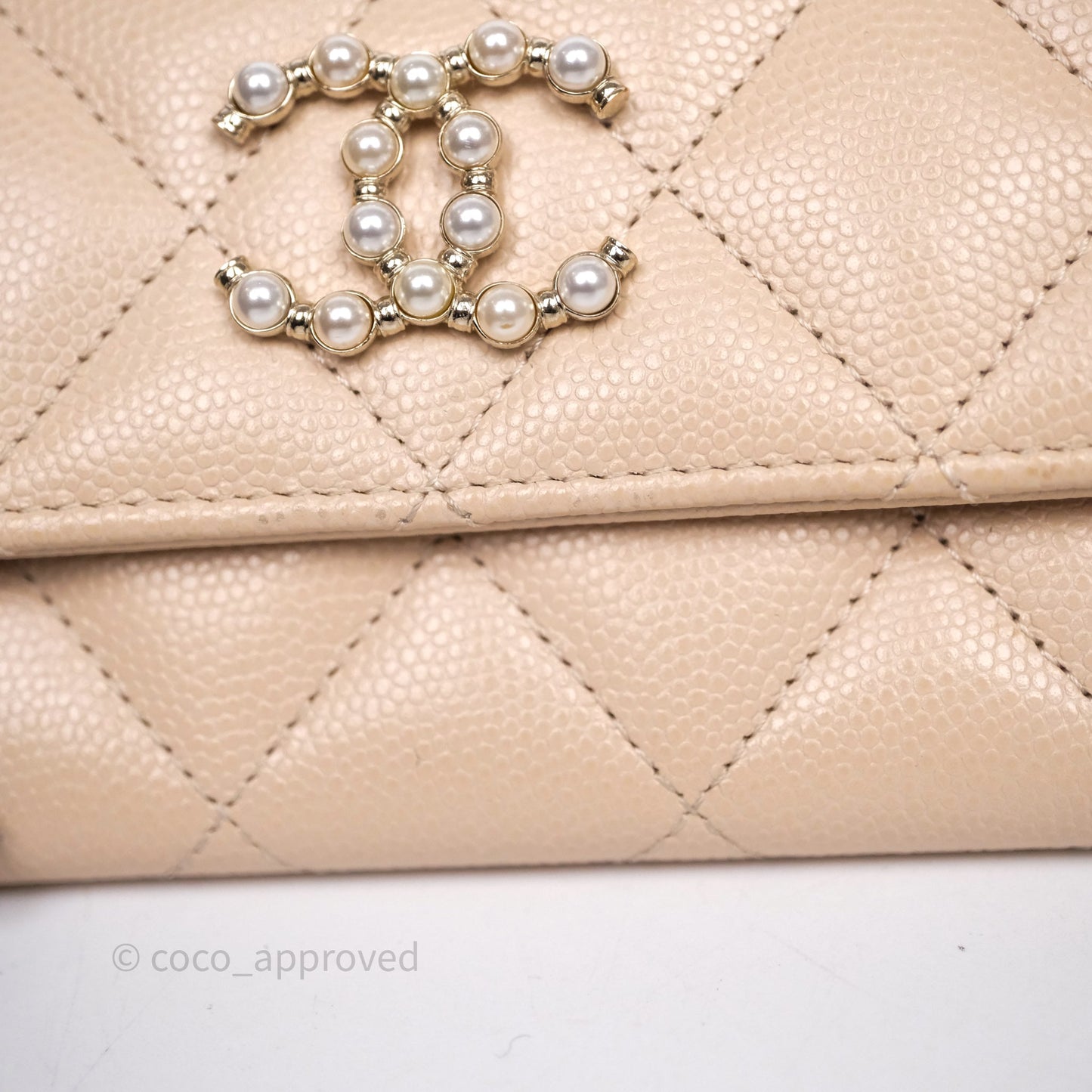 Chanel Pearl CC Flap Card Holder Beige Caviar Gold Hardware