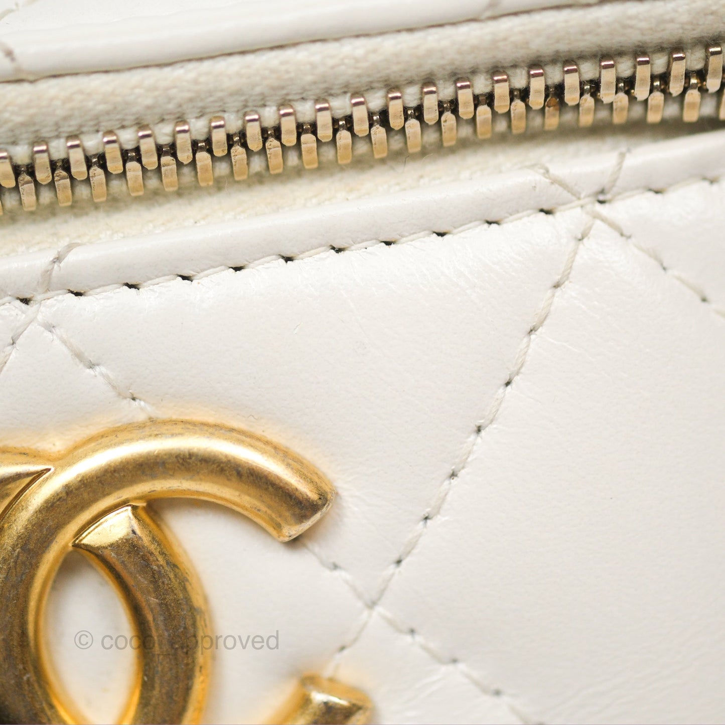 Chanel Quilted Mini Perfect Fit Vanity With Chain White Calfskin Aged Gold Hardware