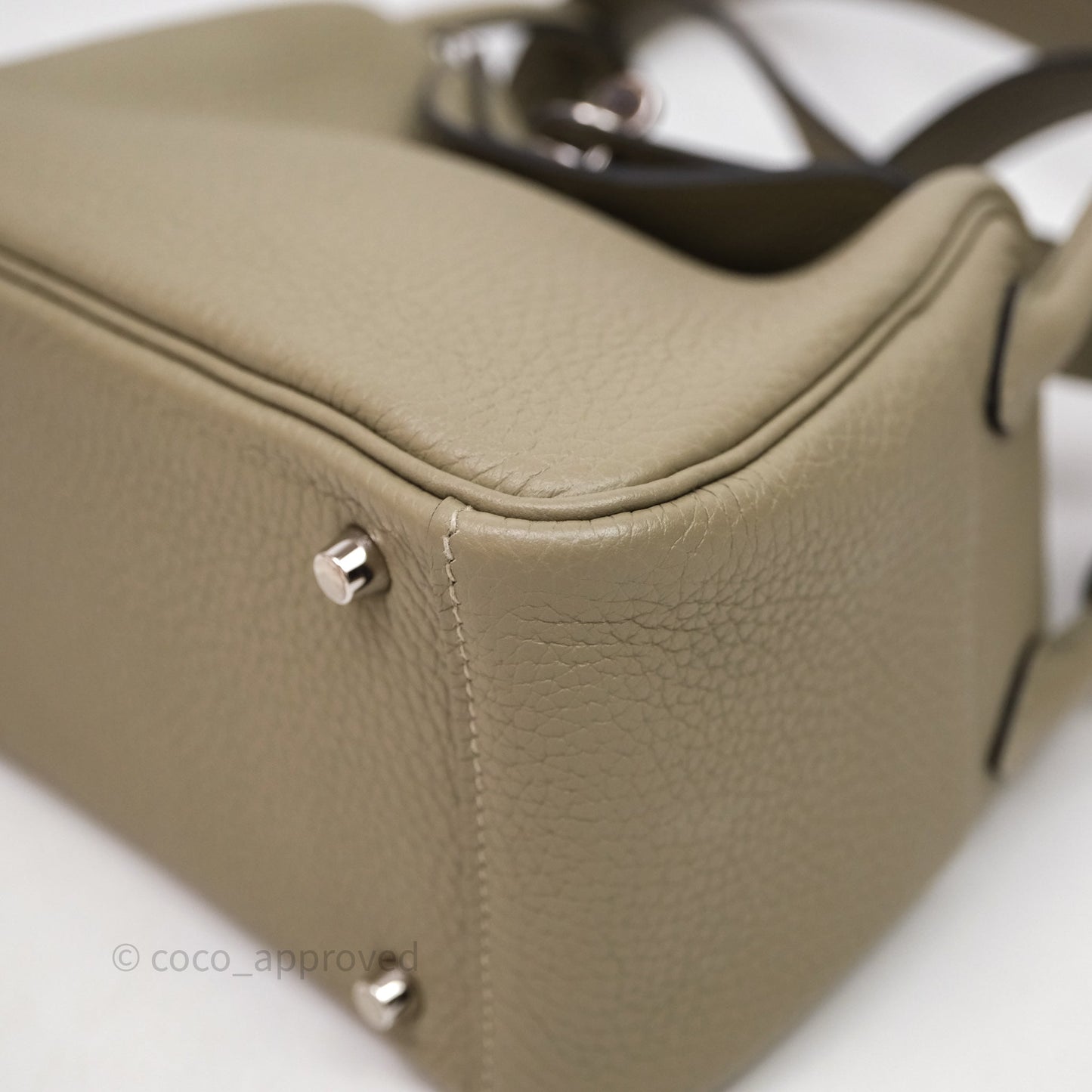 Hermès Mini Lindy 20 Sauge Q1 Clemence Palladium Hardware