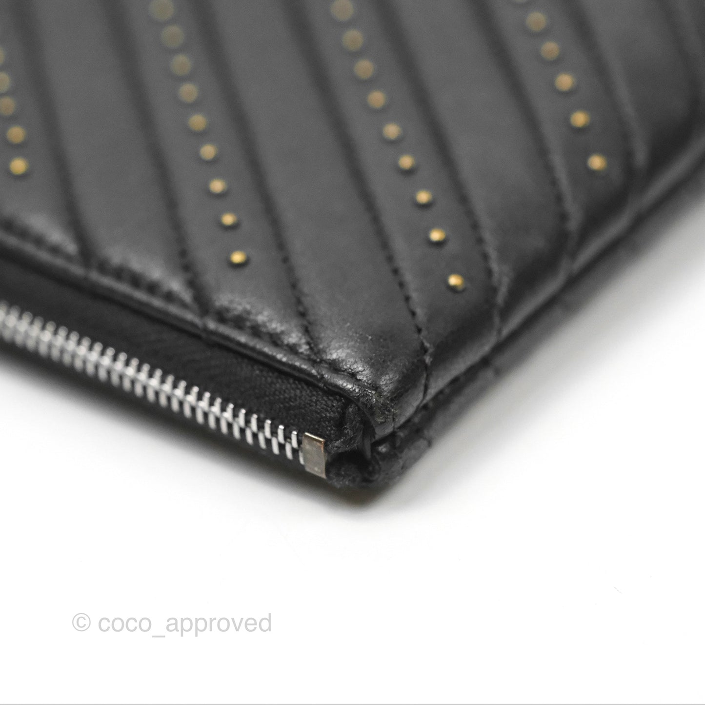 Chanel Large O Case Chevron Studded Black Calfskin Reissue Ruthenium Hardware