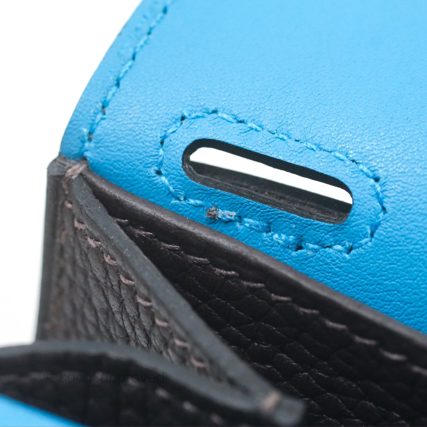 Hermès Halzan 25 Macassar 3S/ Bleu Zanzibar B3 Clemence Gold Hardware