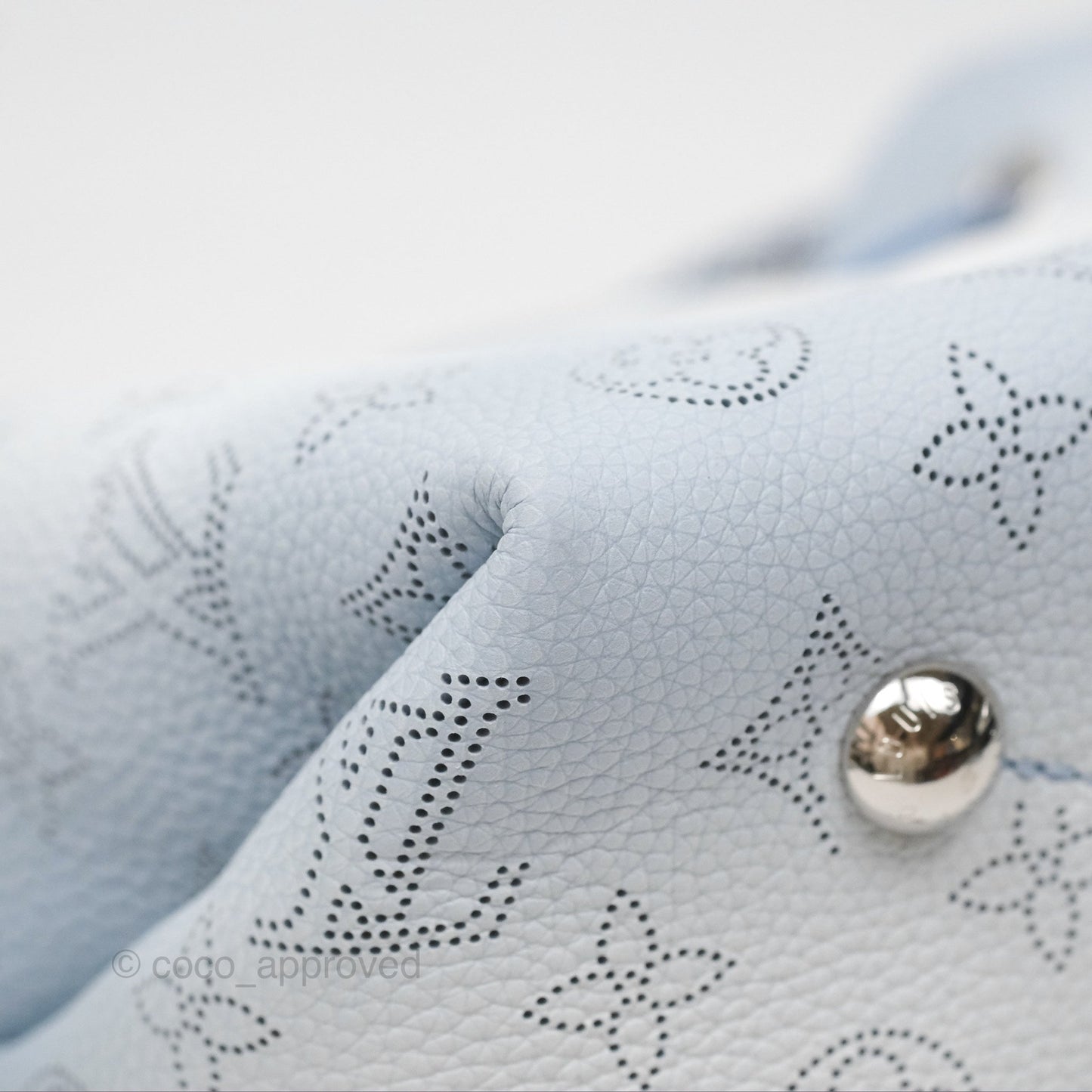 Louis Vuitton Bella Blue Nuage Mahina Calfskin
