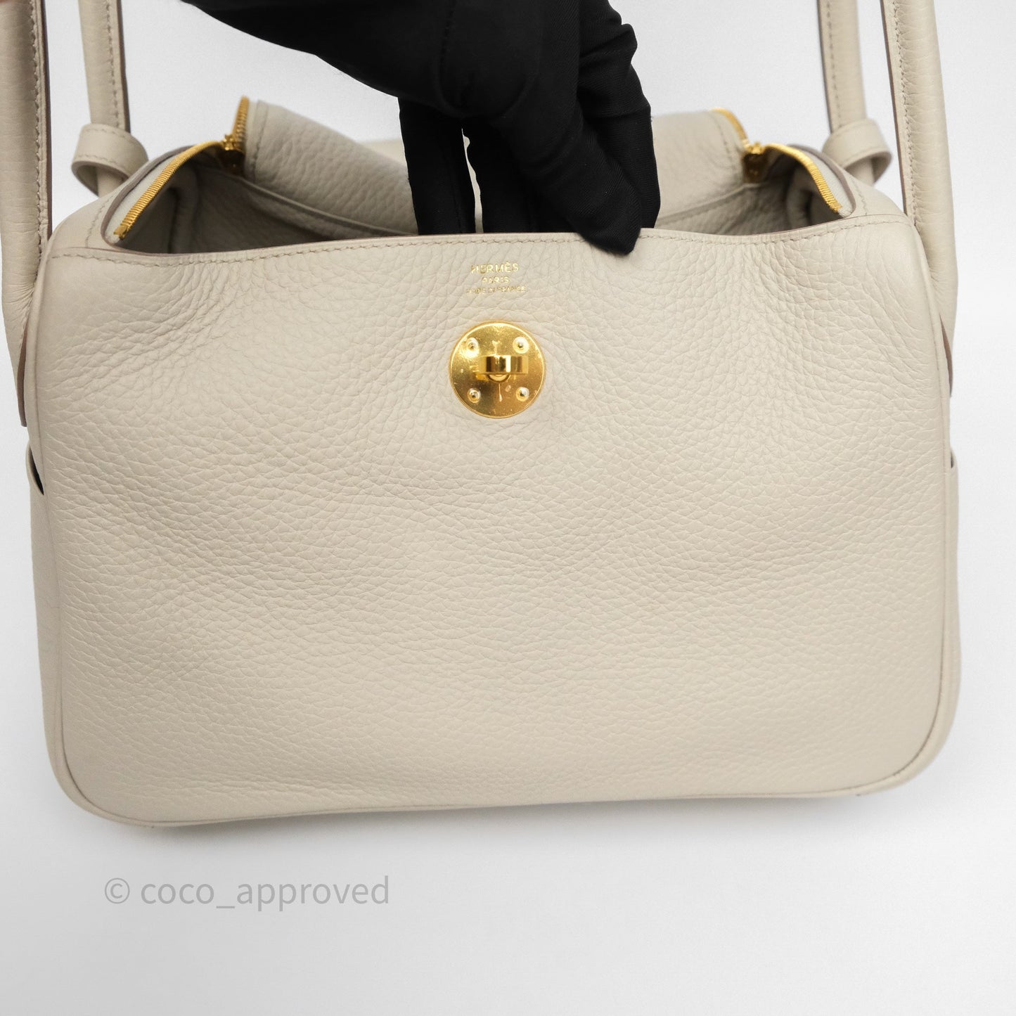 Hermès Lindy 26 Beton 8L Clemence Gold Hardware