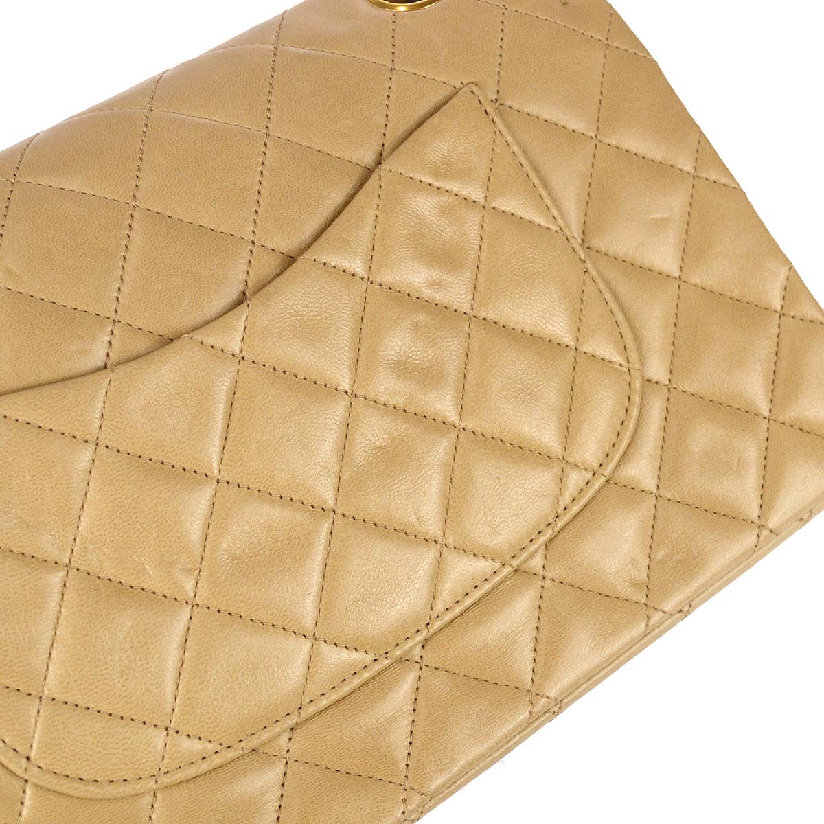 Luxury Chanel 1994-1996 Beige Lambskin Medium Classic Double Flap Shoulder Bag
