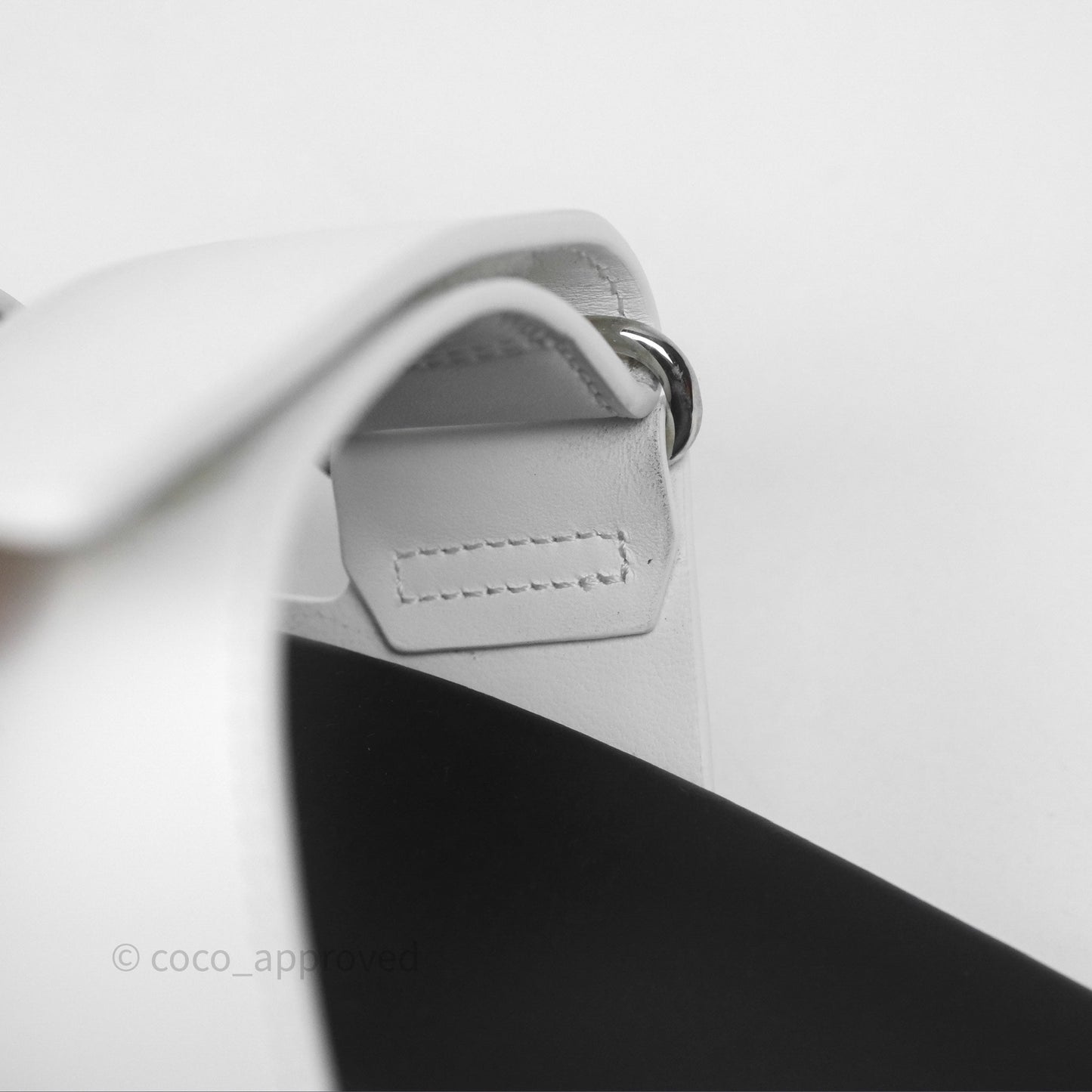Hermès Chypre Sandal Calfskin Black/White Size 36