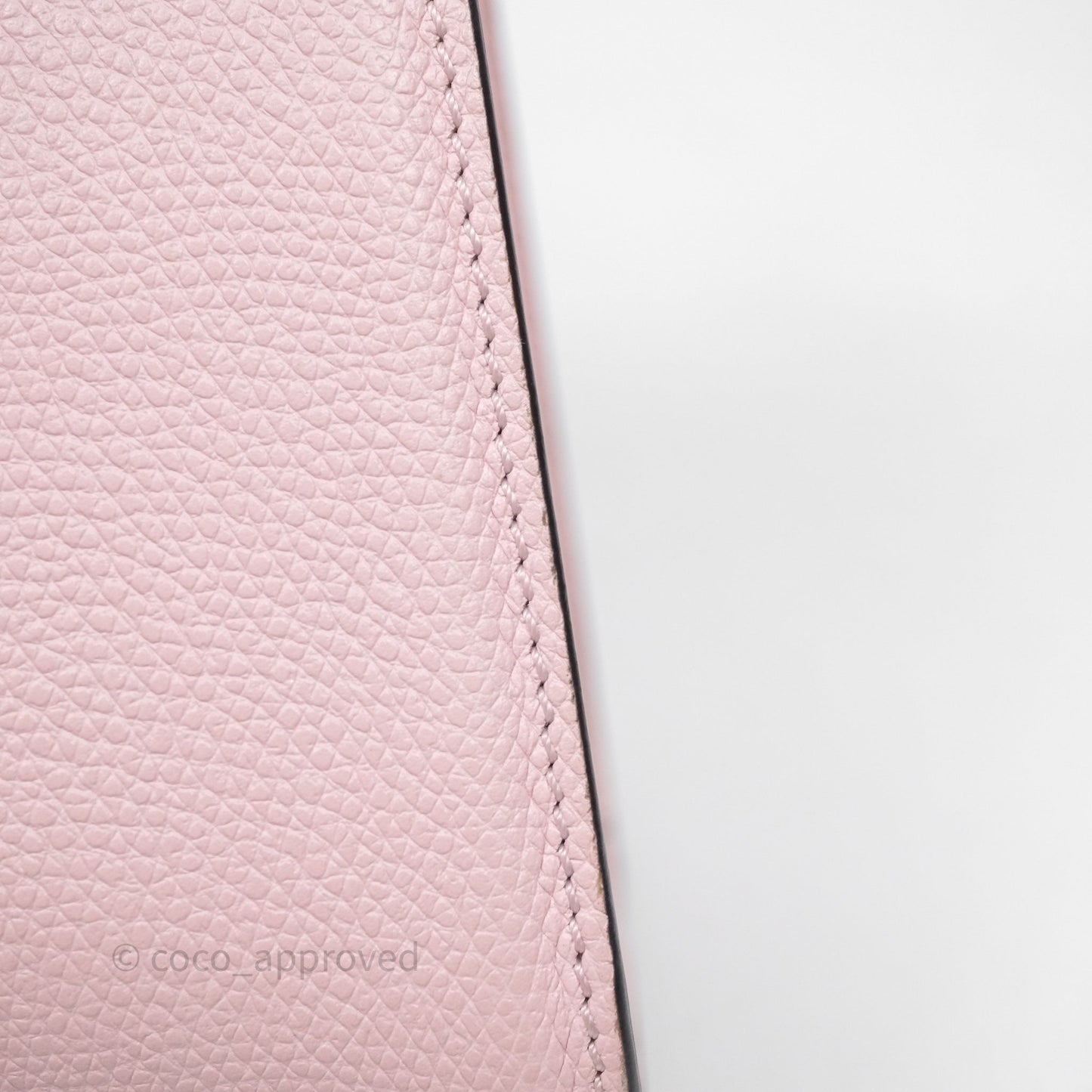 Valentino Garavani Small Vsling Grainy Calfskin Bag Light Pink Aged Gold Hardware