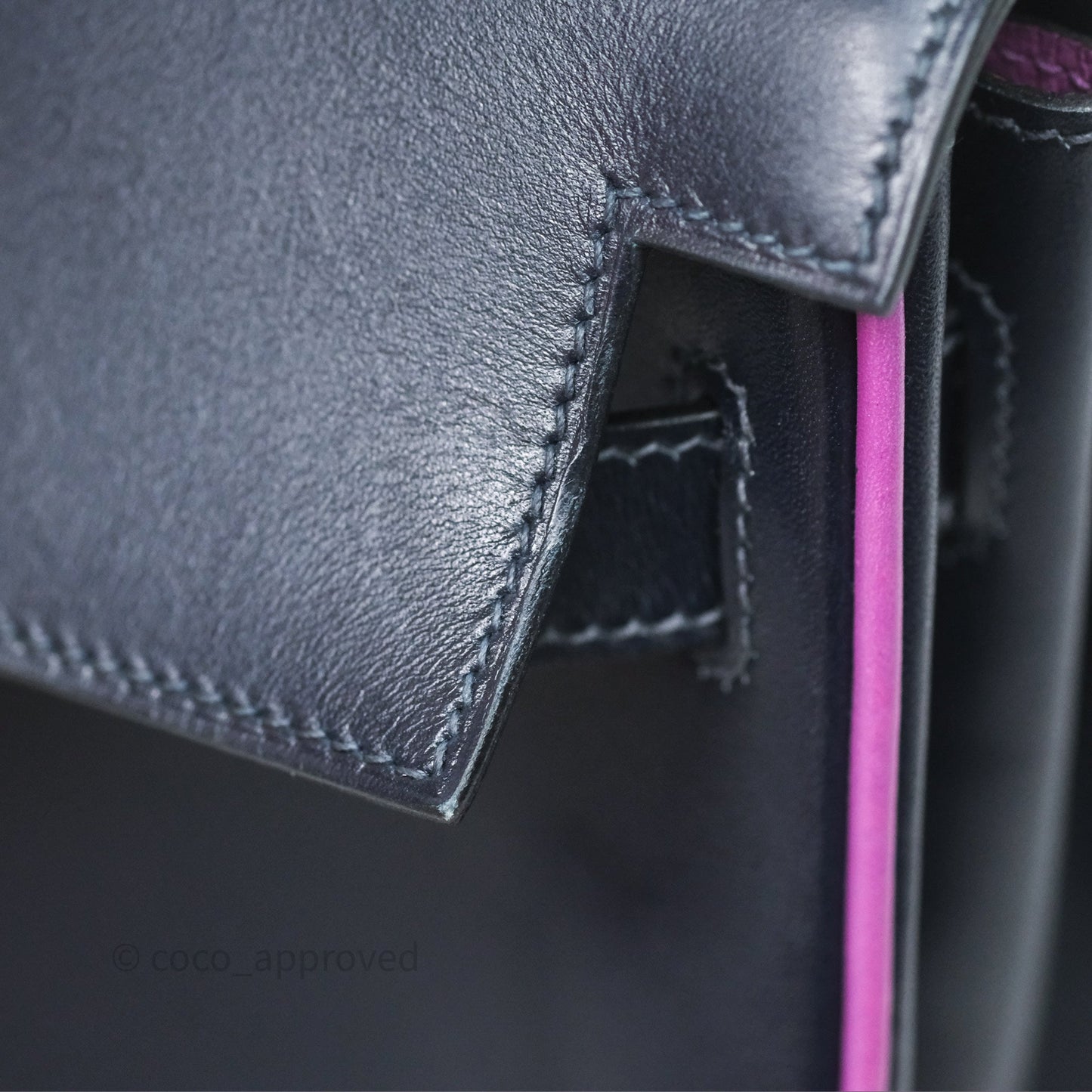 Hermès Vintage Kelly 32 Retourn Navy/Purple Box Leather Palladium Hardware