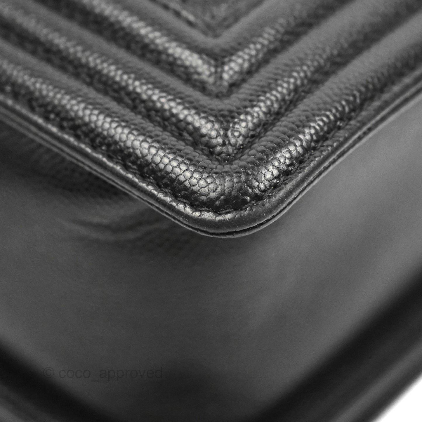 Chanel Quilted New Medium Boy Black Caviar Ruthenium Hardware