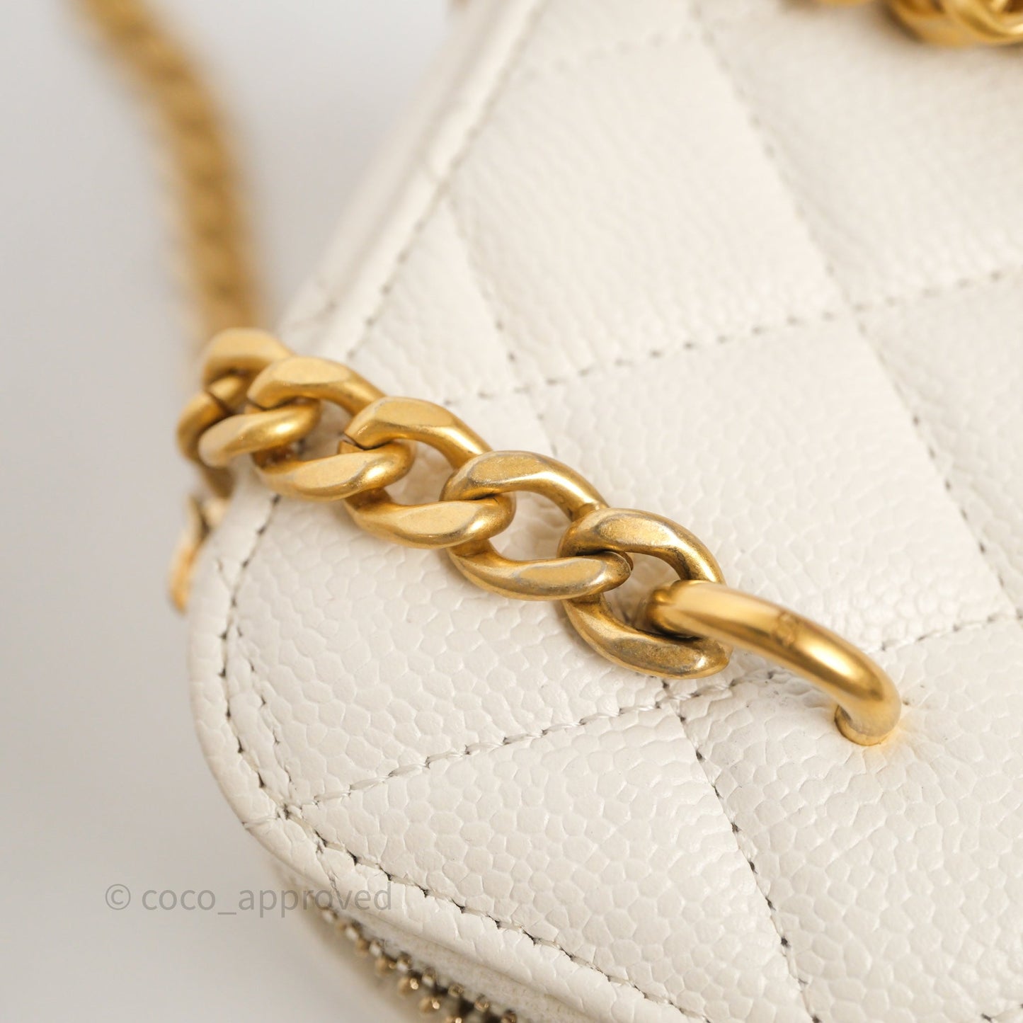 Chanel Heart Crush Mini Vanity With Chain White Caviar Aged Gold Hardware