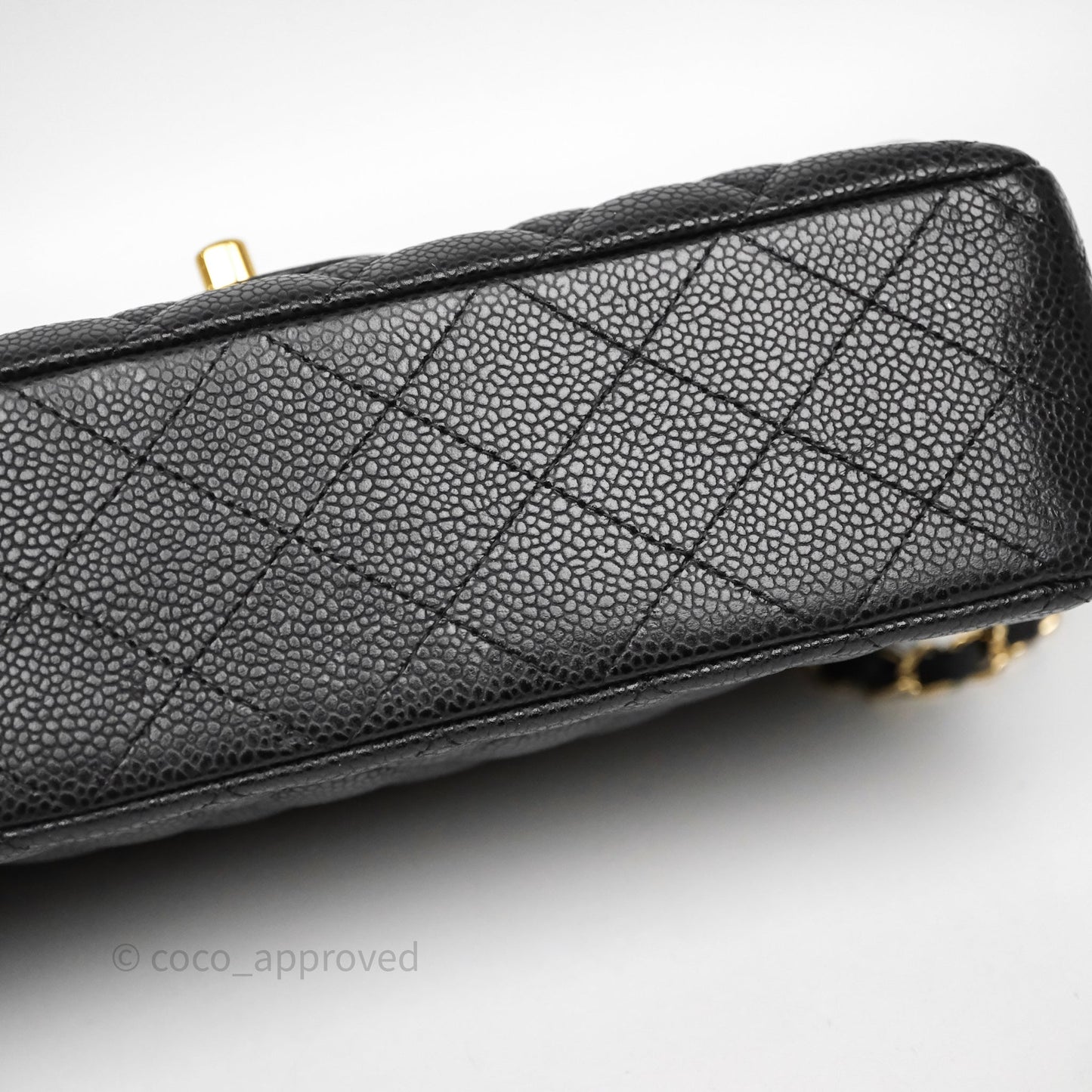 Chanel Classic M/L Medium Flap Quilted Black Caviar Gold Hardware