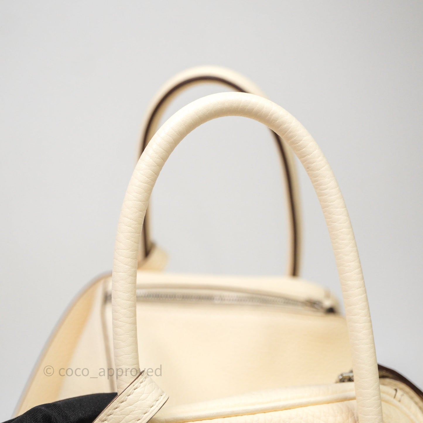 Hermès Lindy 26 Nata I2 Taurillon Clemence Palladium Hardware