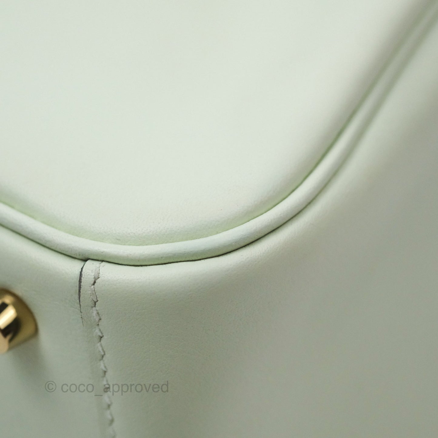 Hermès Mini Lindy Touch Vert Fizz 0S Swift Alligator Handle Gold Hardware