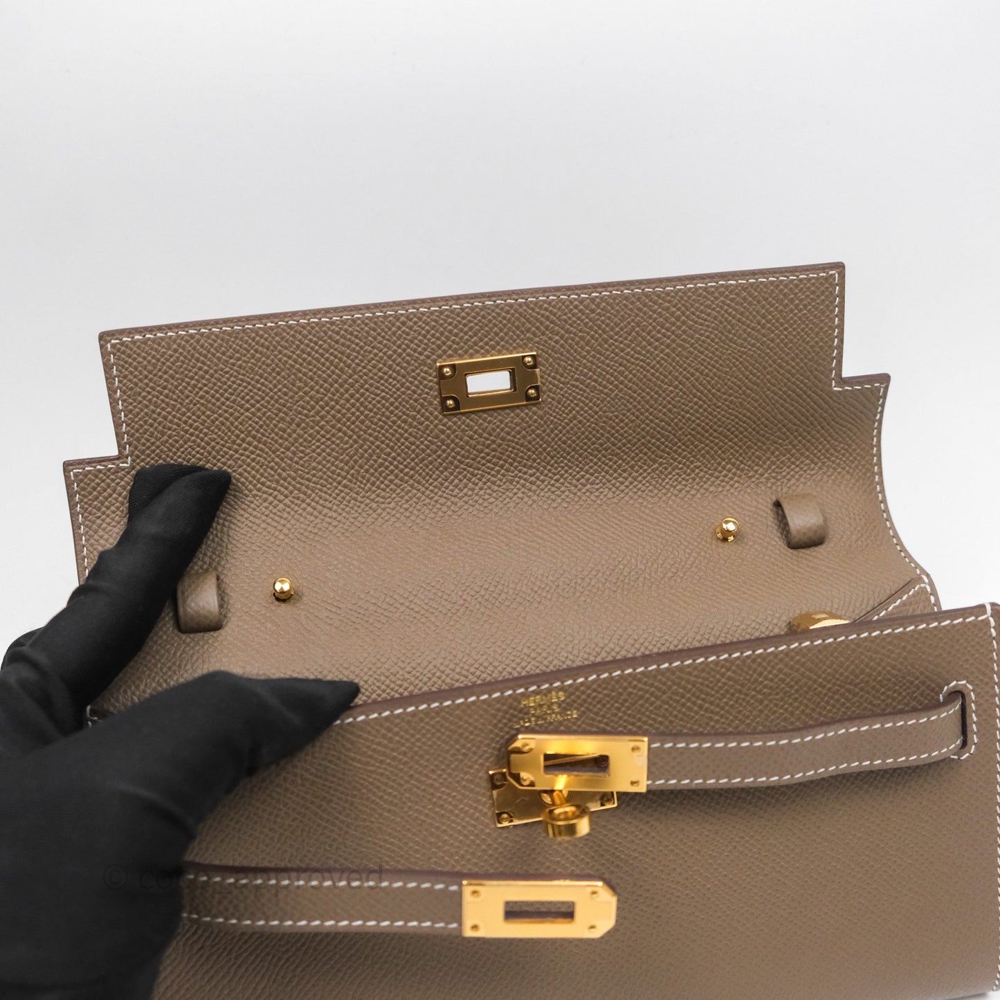 Hermès Kelly To Go Wallet Etoupe 18 Epsom Gold Hardware