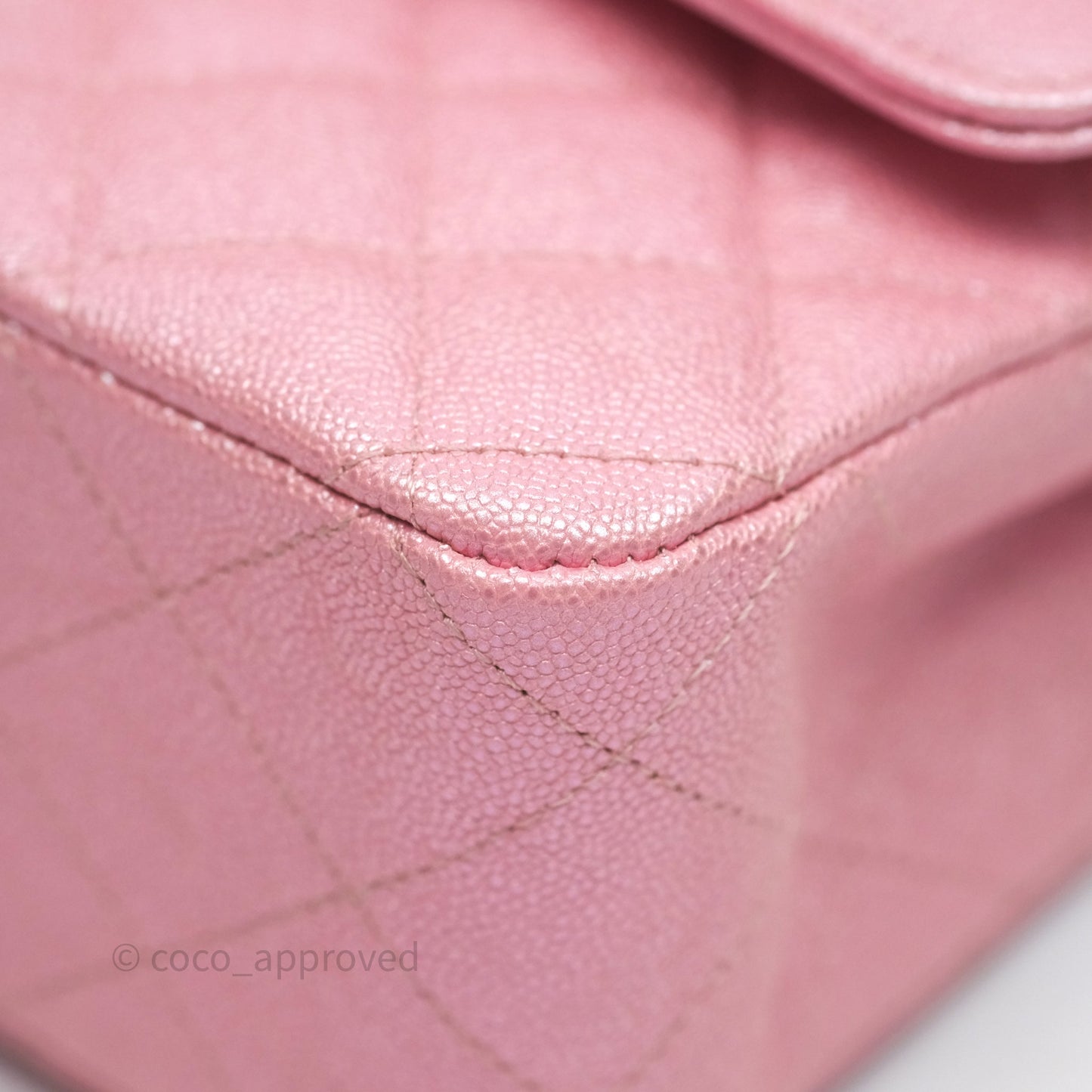 Chanel Quilted Classic M/L Medium Flap Iridescent Pink Caviar Gold Hardware 19S