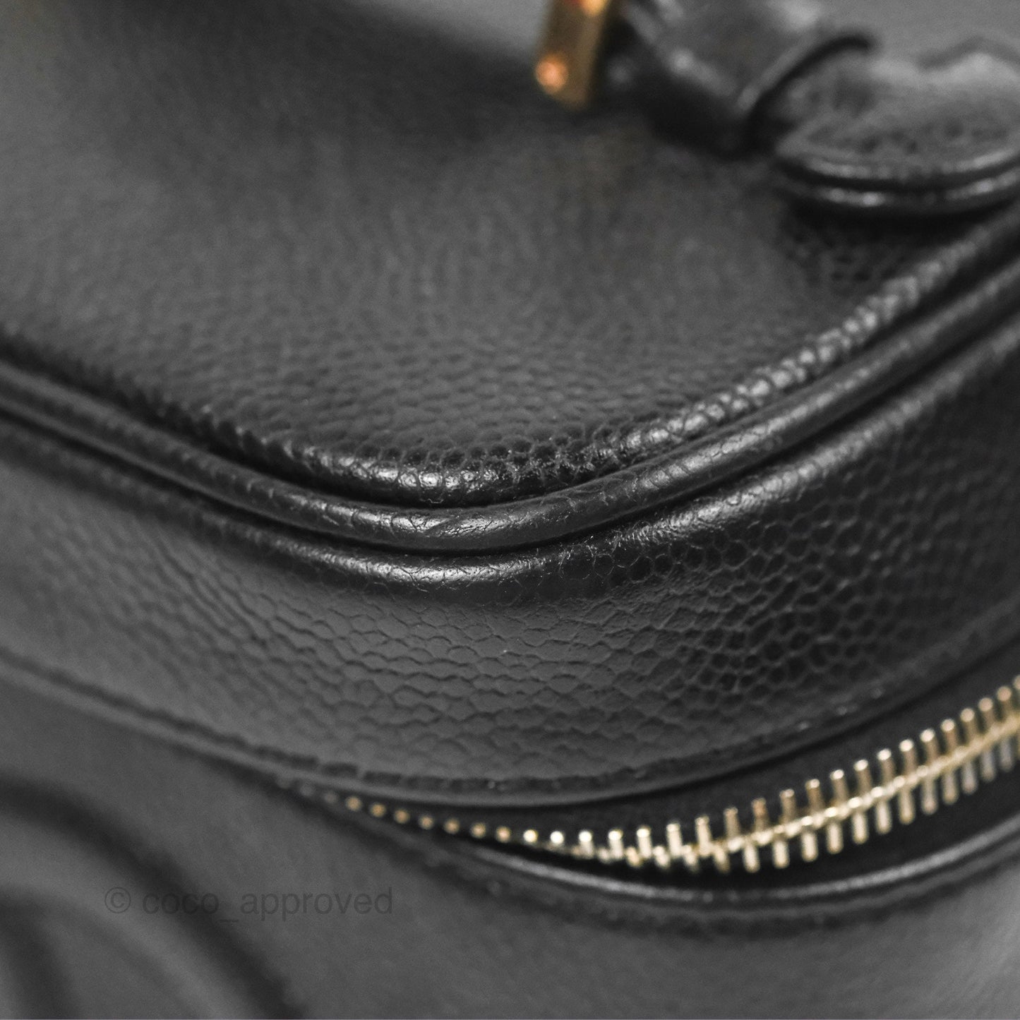 Chanel Vintage Vanity Case Black Caviar Gold Hardware