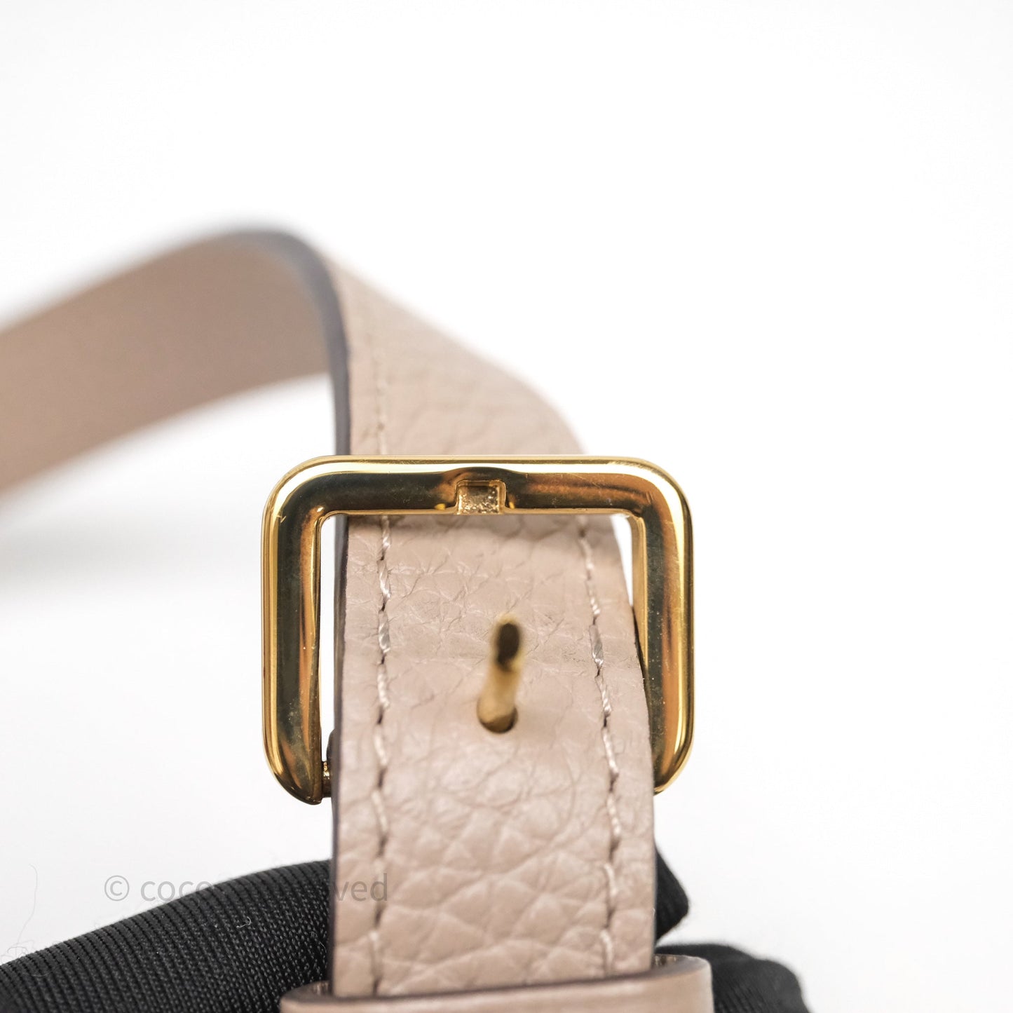 Louis Vuitton Taurillon Capucines BB Galet