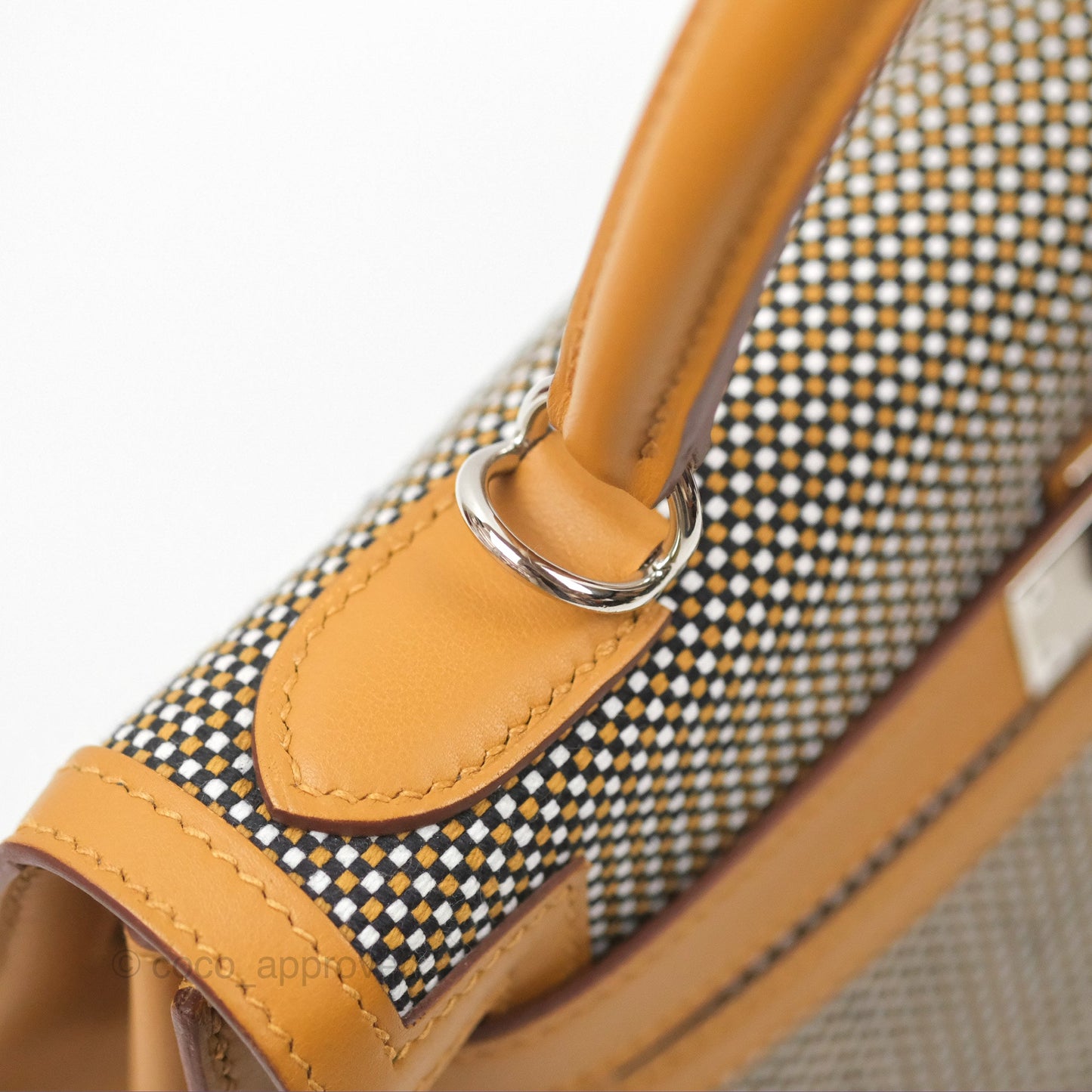 Hermès Kelly Sellier 28 Quadrille Black/White/Desert Sesame Swift