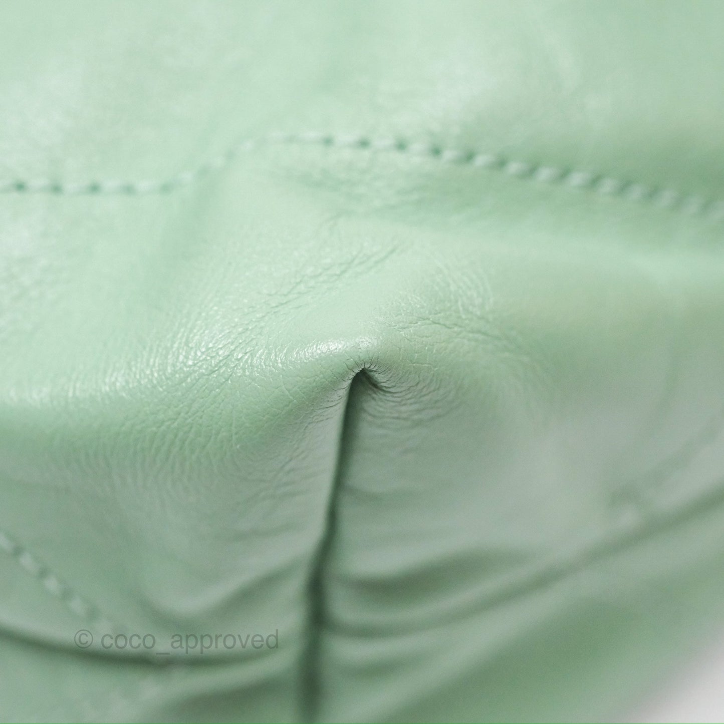 Chanel 22 Small Mint Green Shiny Aged Calfskin Aged Gold Hardware