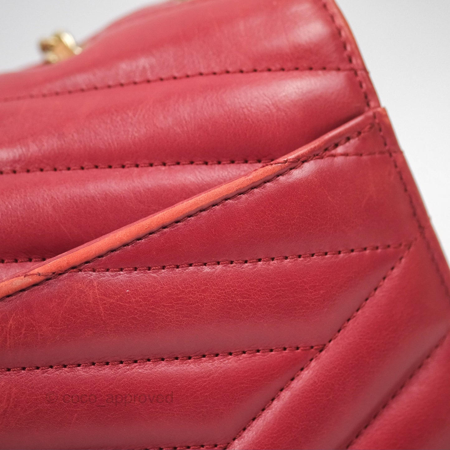Chanel Chevron Shoulder Bag Red Calfskin Aged Gold Hardware