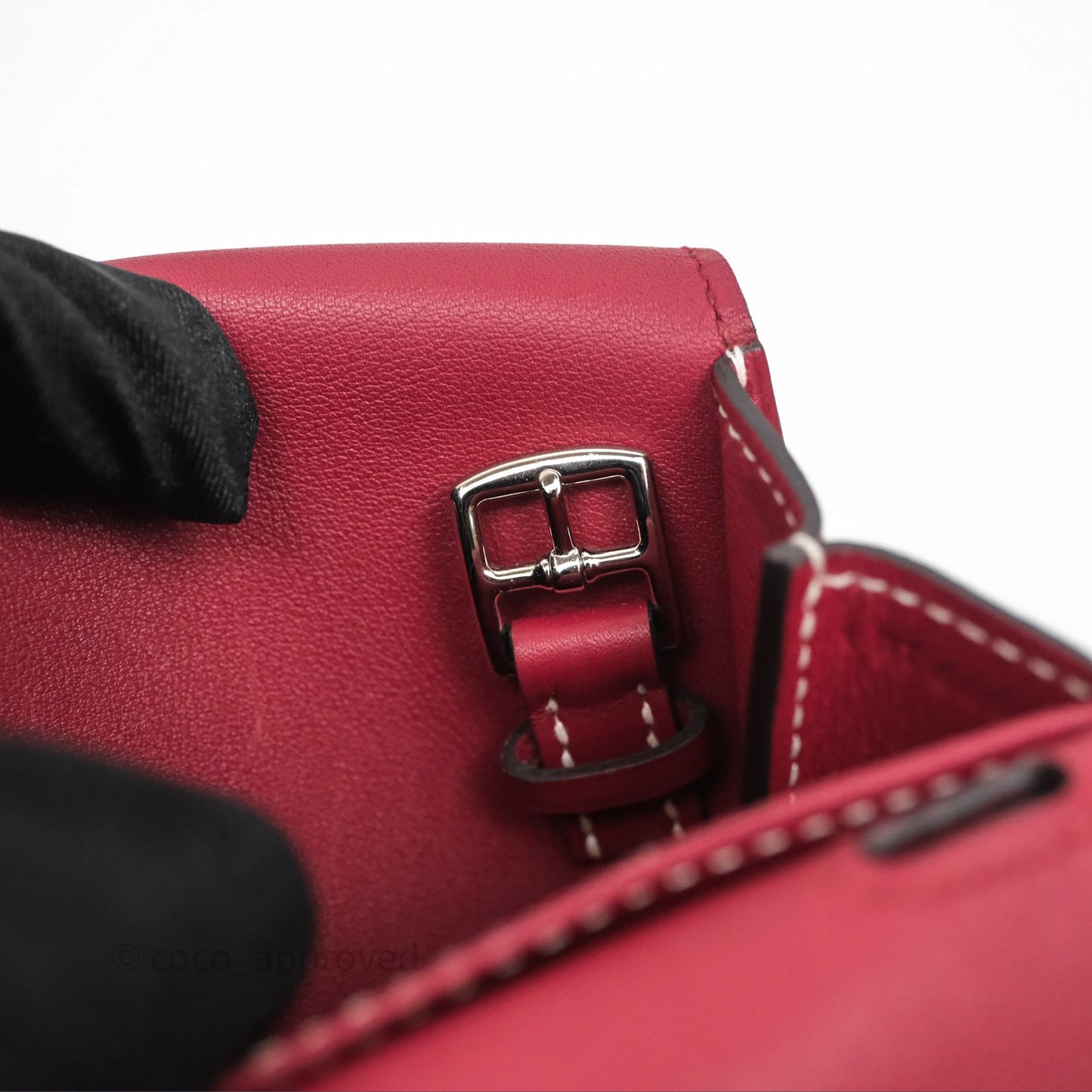 Hermès Halzan 22 Mini Rouge Grenat K1 Swift Palladium Hardware