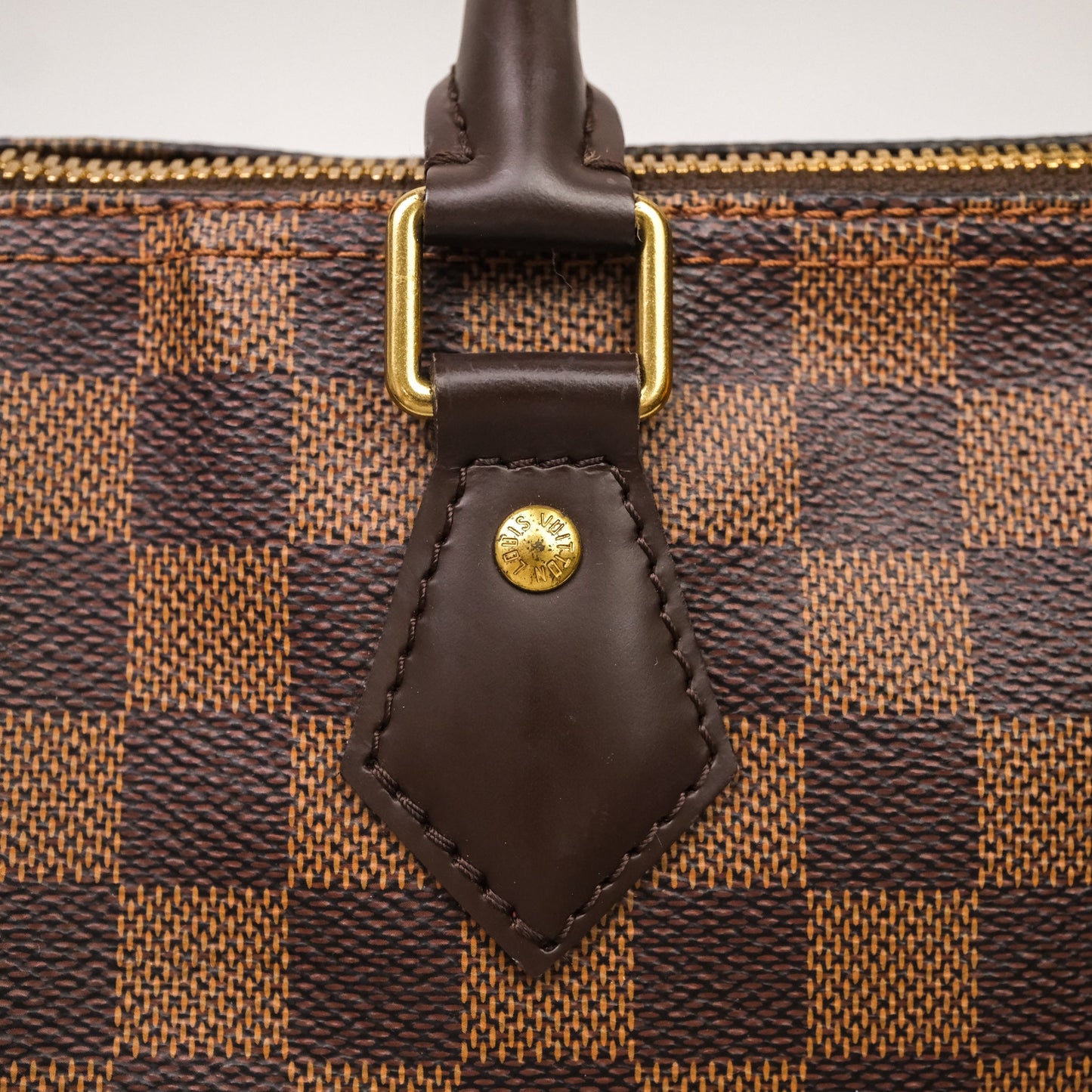 Louis Vuitton Speedy 25 Damier Canvas Gold Hardware