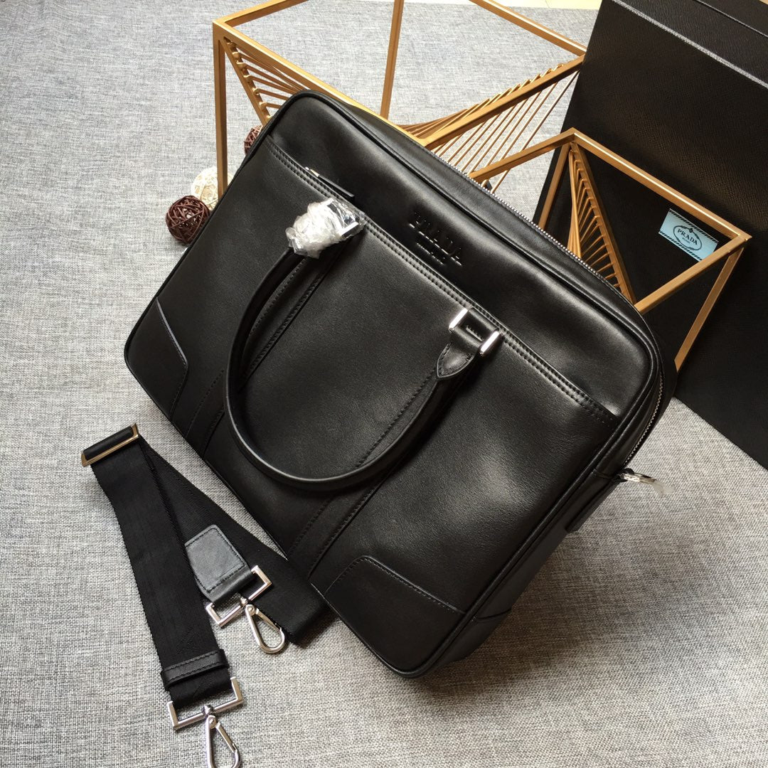 Luxury PradaEMBOSSED LOGO BRIEFCASE 38 IN BLACK SMOOTH CALFSKIN