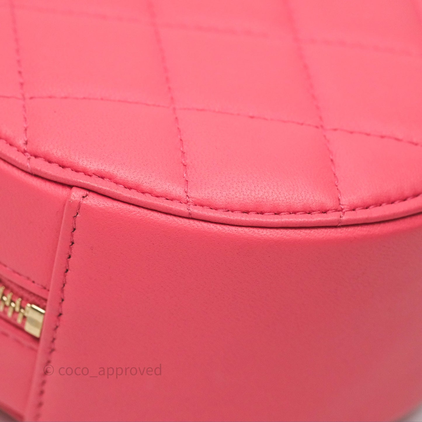 Chanel Quilted Pearl Crush Round Clutch With Chain Pink Lambskin Aged Gold Hardware