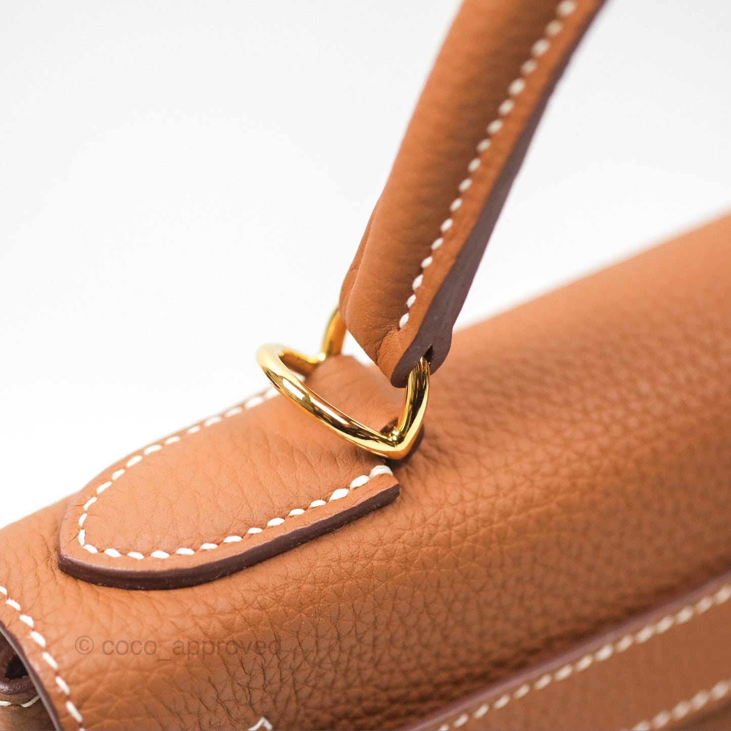 Hermès Kelly 28 Retourne Gold Togo Gold Hardware