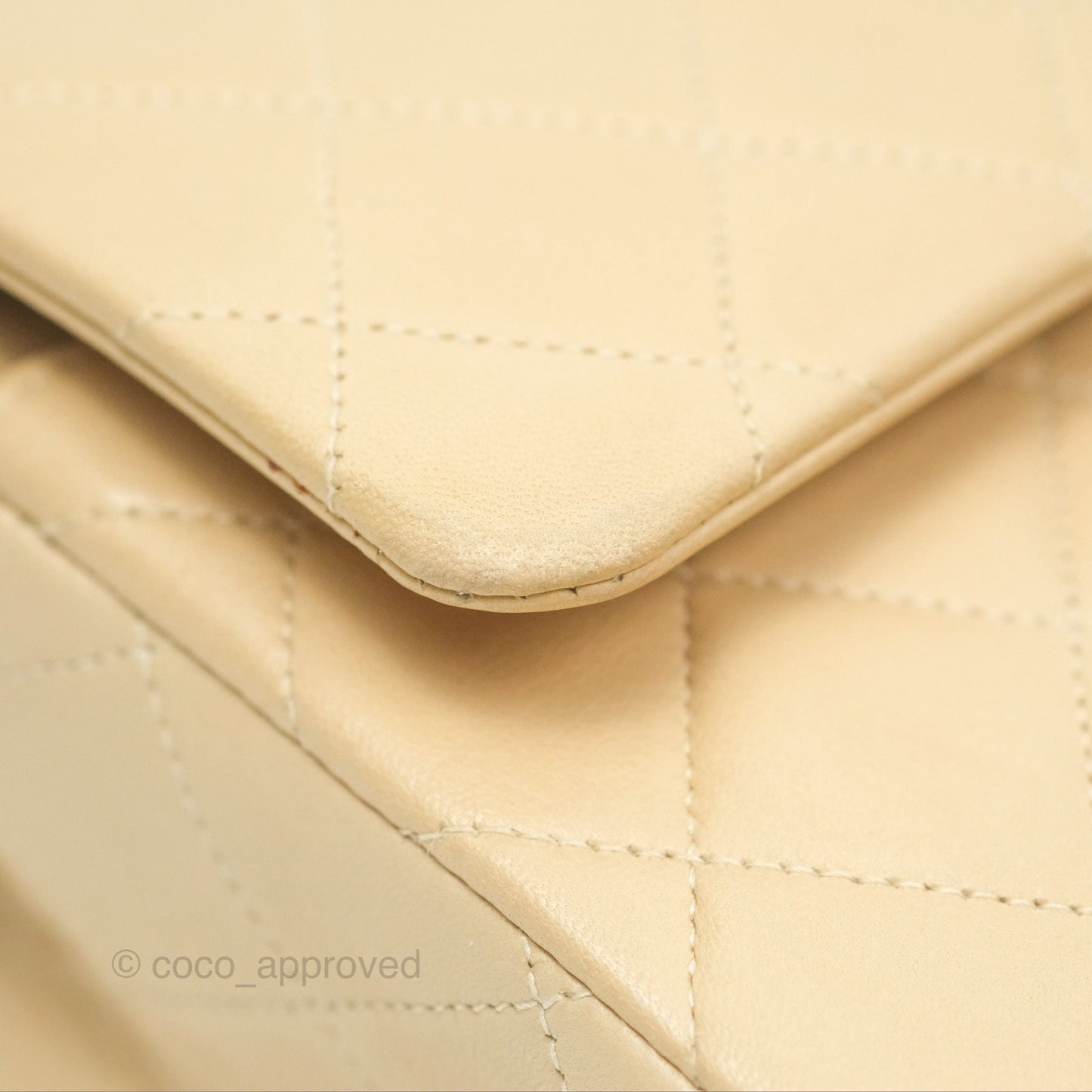 Chanel Vintage Medium Classic Flap Beige Lambskin 24K Gold Hardware