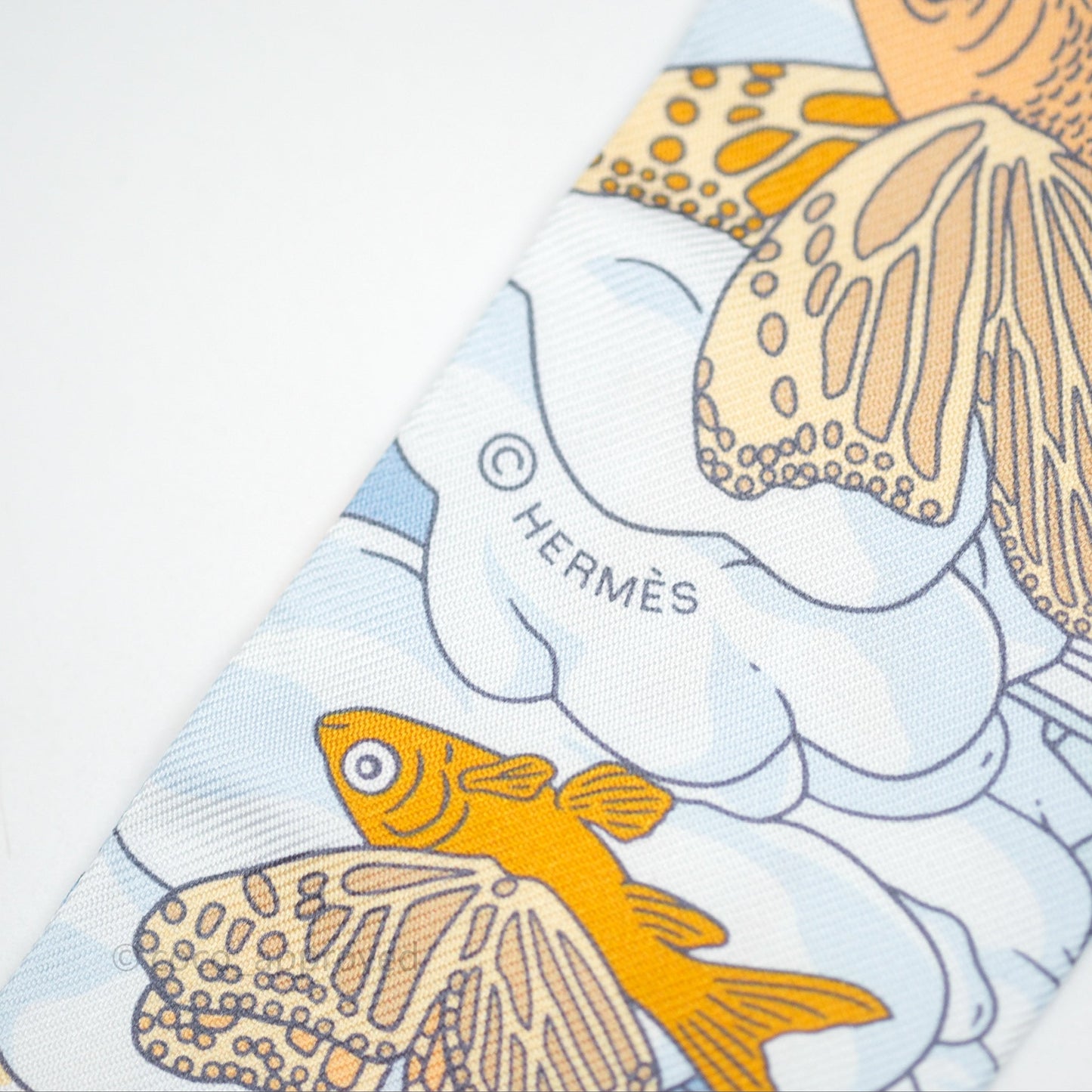 Hermès Sur Mon Nuage Silk Twilly