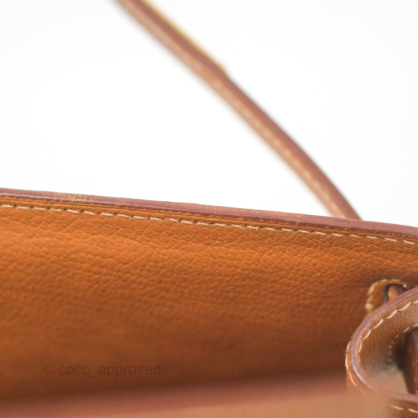 Hermès Vintage Kelly 28 Sellier Gold Calf Gold Hardware