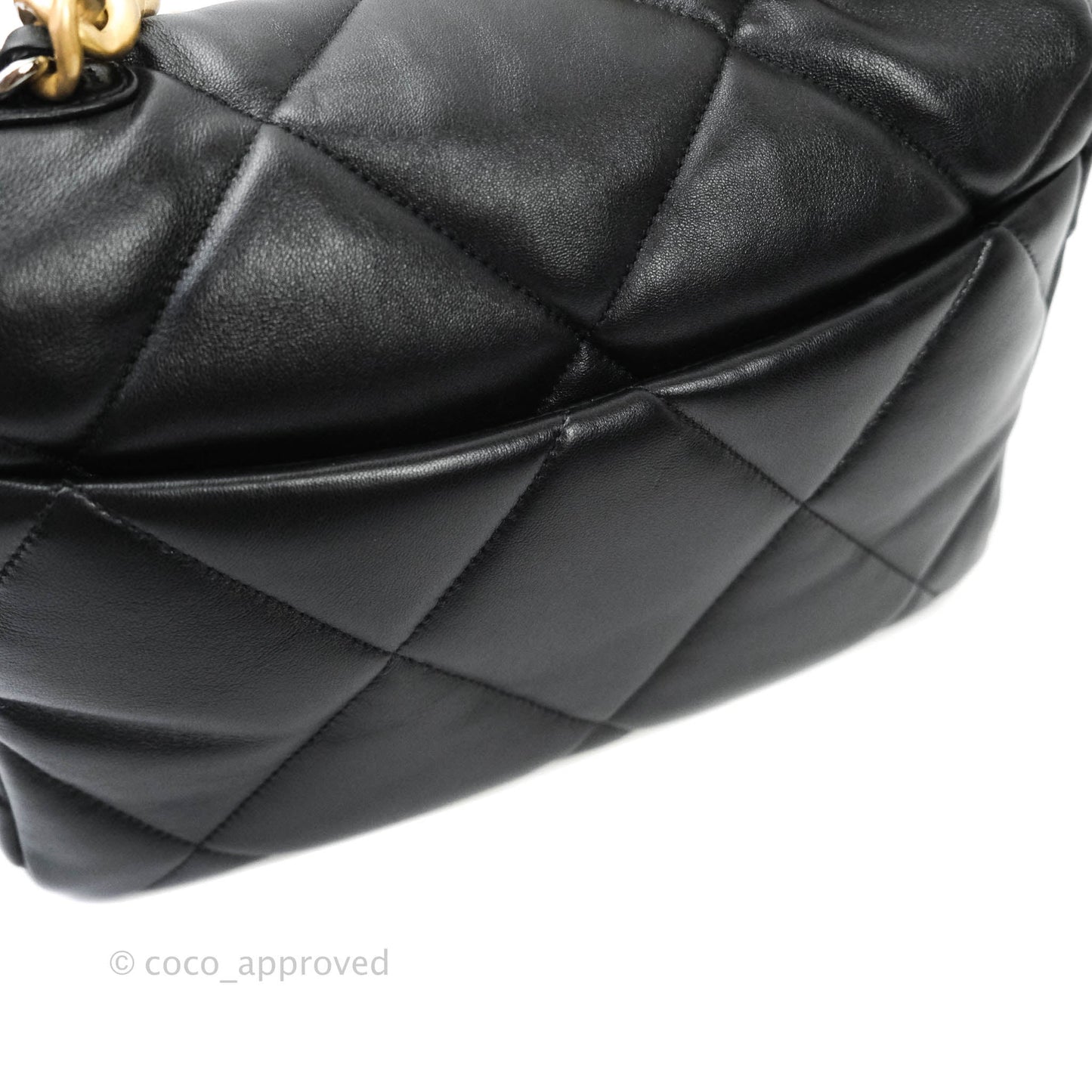 Chanel 19 Medium Black Mixed Hardware Goatskin