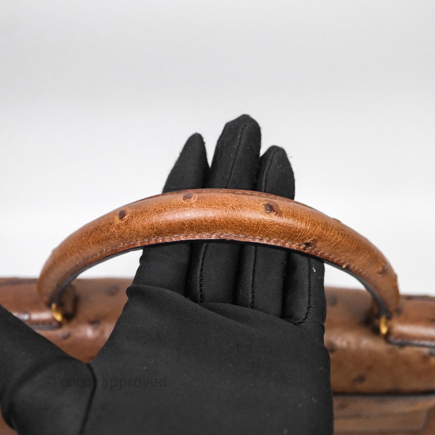Hermès Kelly 28 Chocolate Ostrish Sellier Gold Hardware