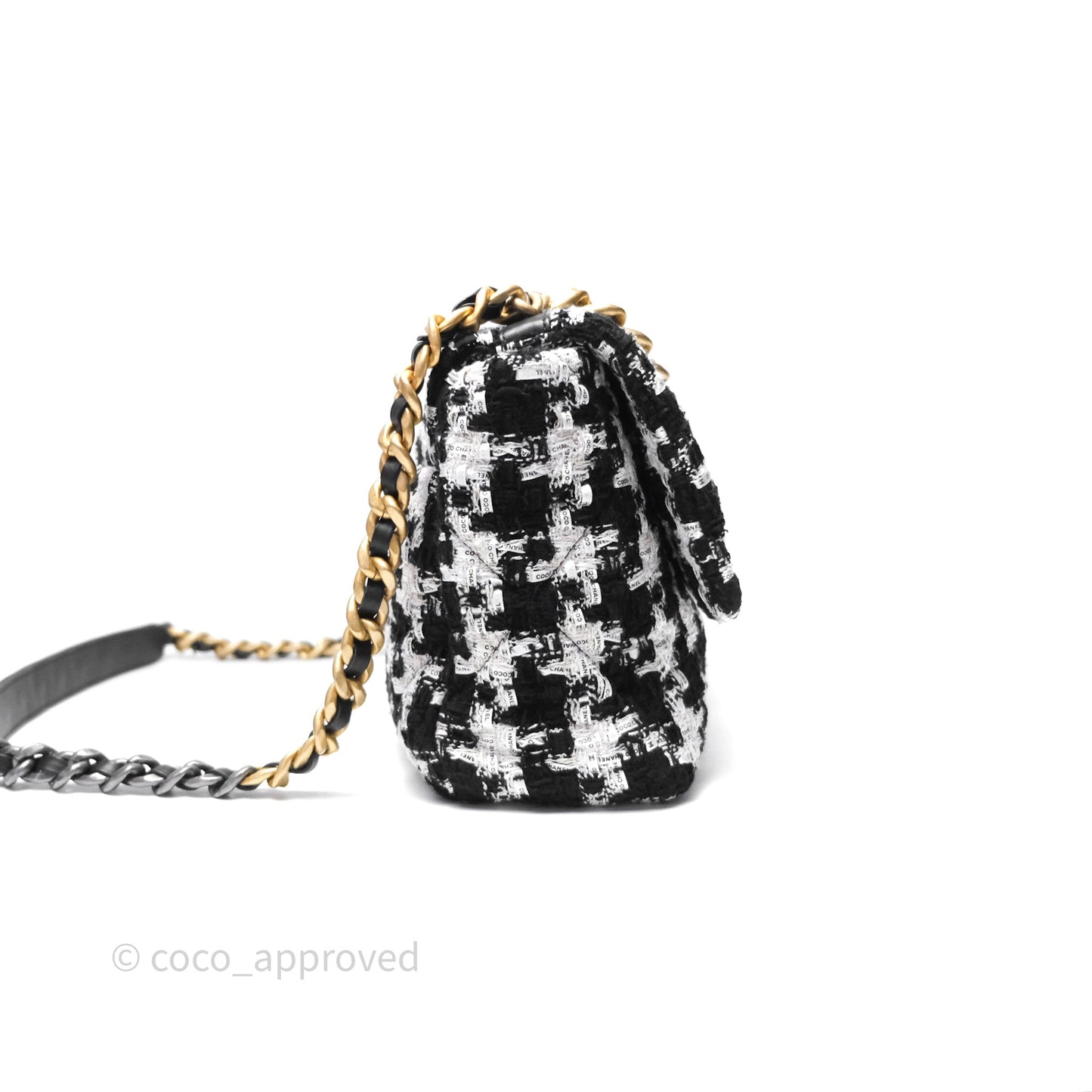 Chanel 19 Medium Tweed White Ribbon Mixed Hardware