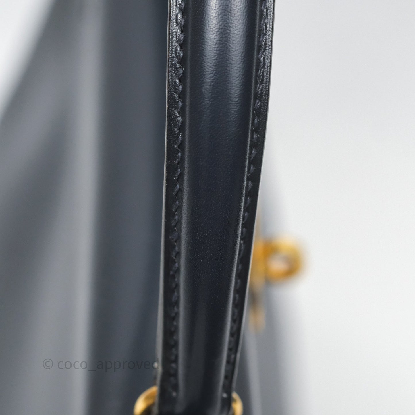 Hermès Vintage Kelly 28 Retourn Navy Box Leather Gold Hardware