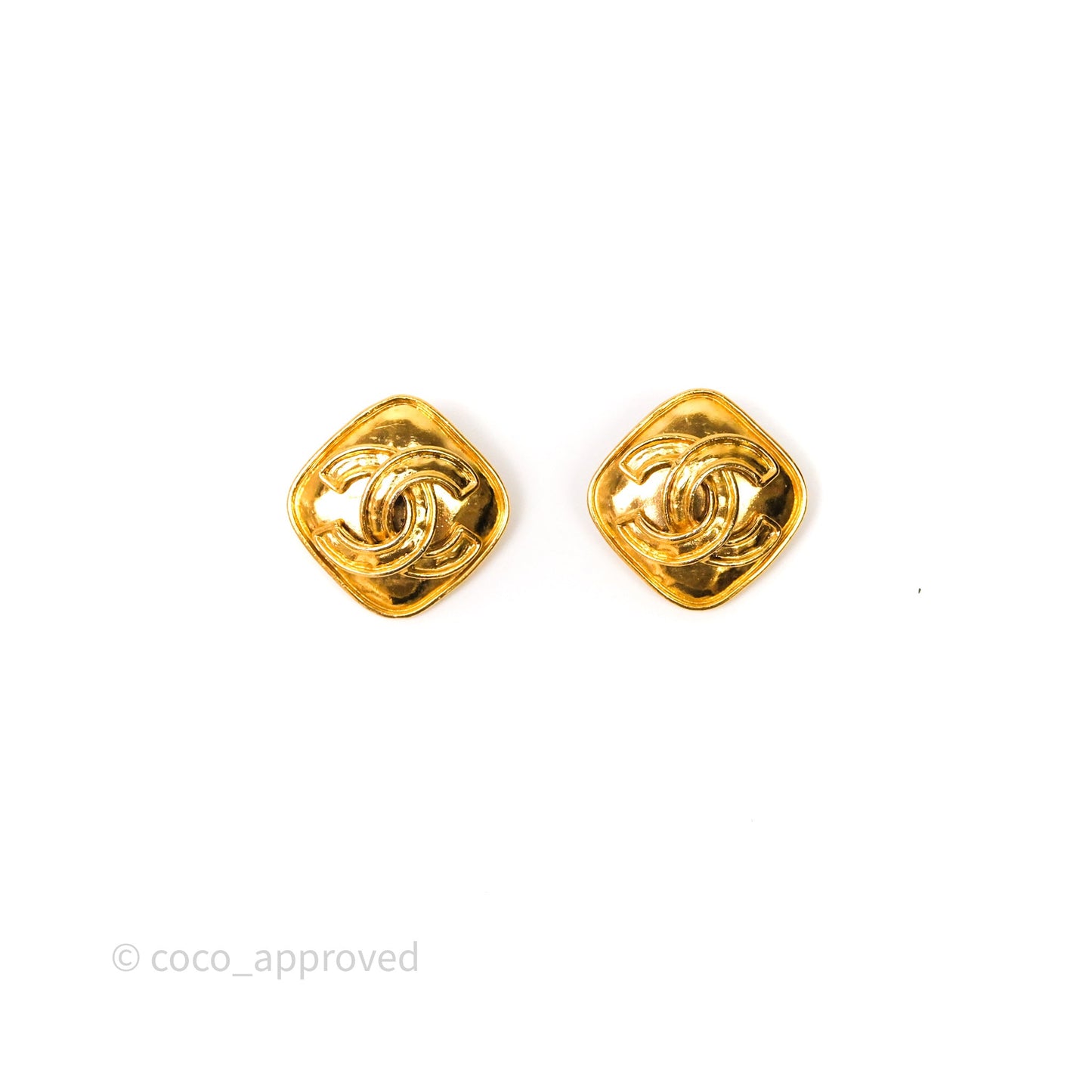 Chanel Square Ear Clip Gold Tone 94P