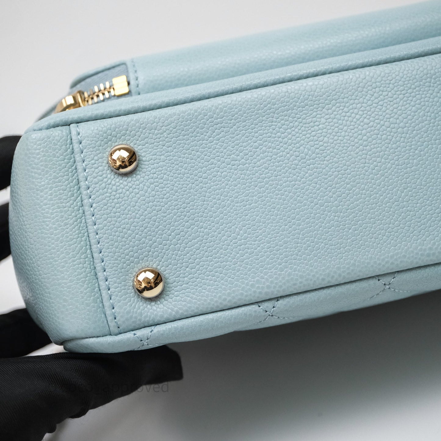 Chanel Quilted Medium Business Affinity Flap Blue Caviar Gold Hardware