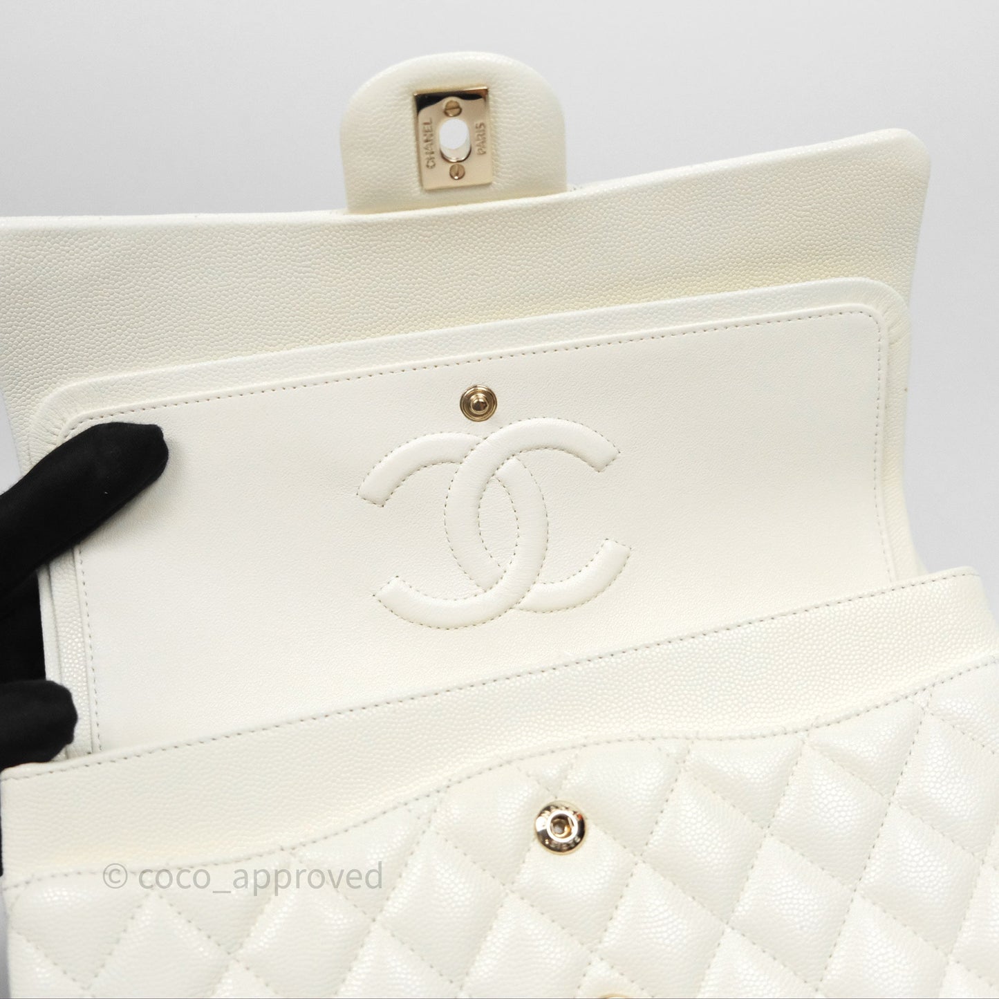Chanel Classic M/L Medium Flap Quilted Ivory White Caviar Gold Hardware
