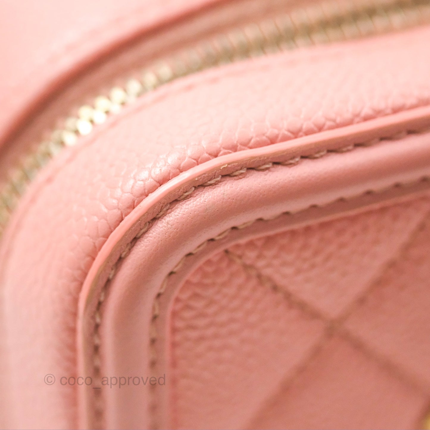 Chanel Quilted Small CC Filigree Vanity Case Dusty Pink Caviar Gold Hardware