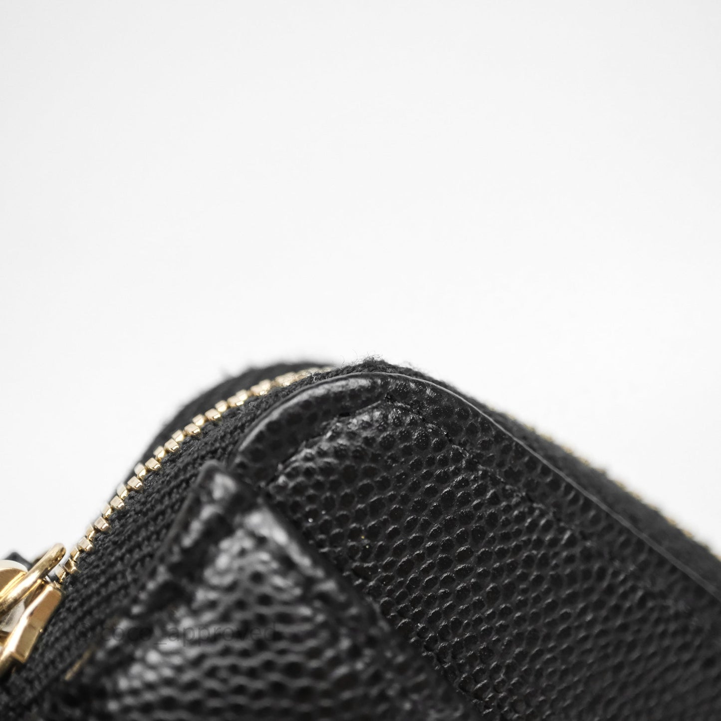Chanel Quilted Classic Zip Card Holder Wallet Black Caviar Gold Hardware