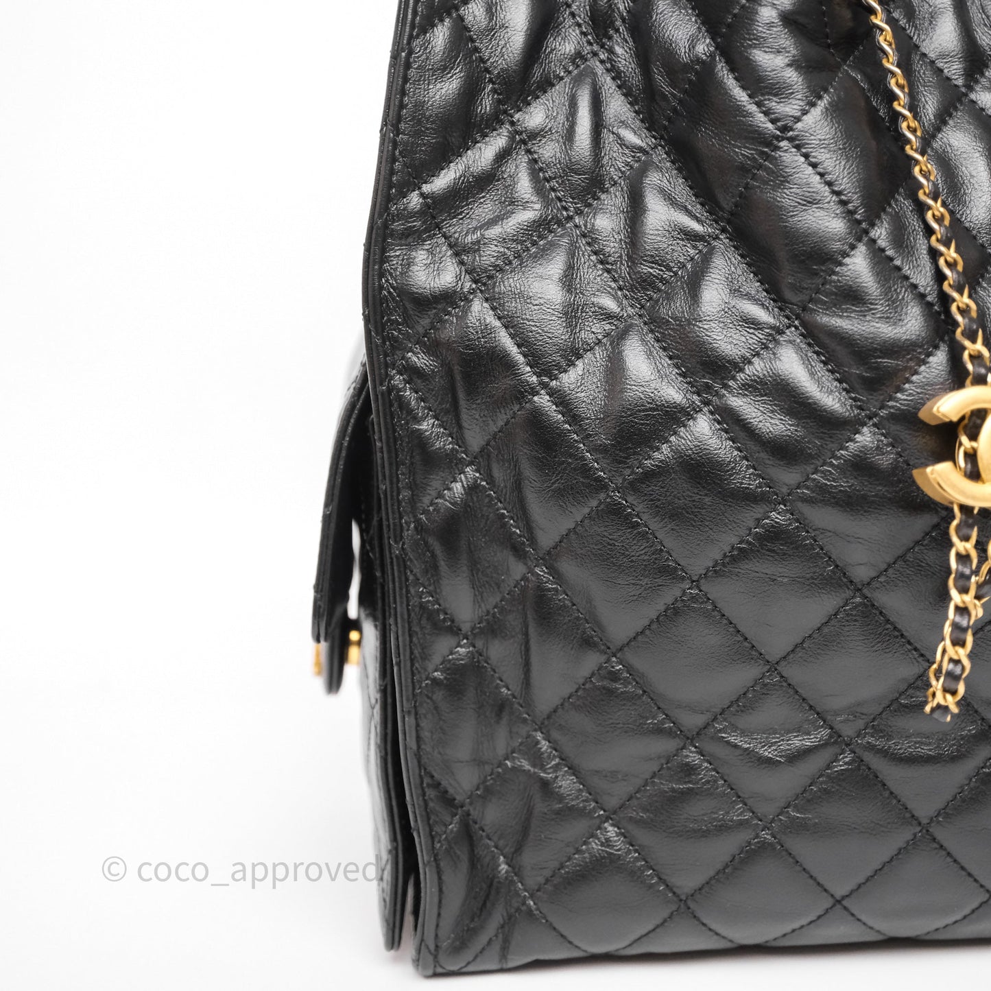 Chanel 25 Medium Black Crumpled Calfskin Aged Gold Hardware