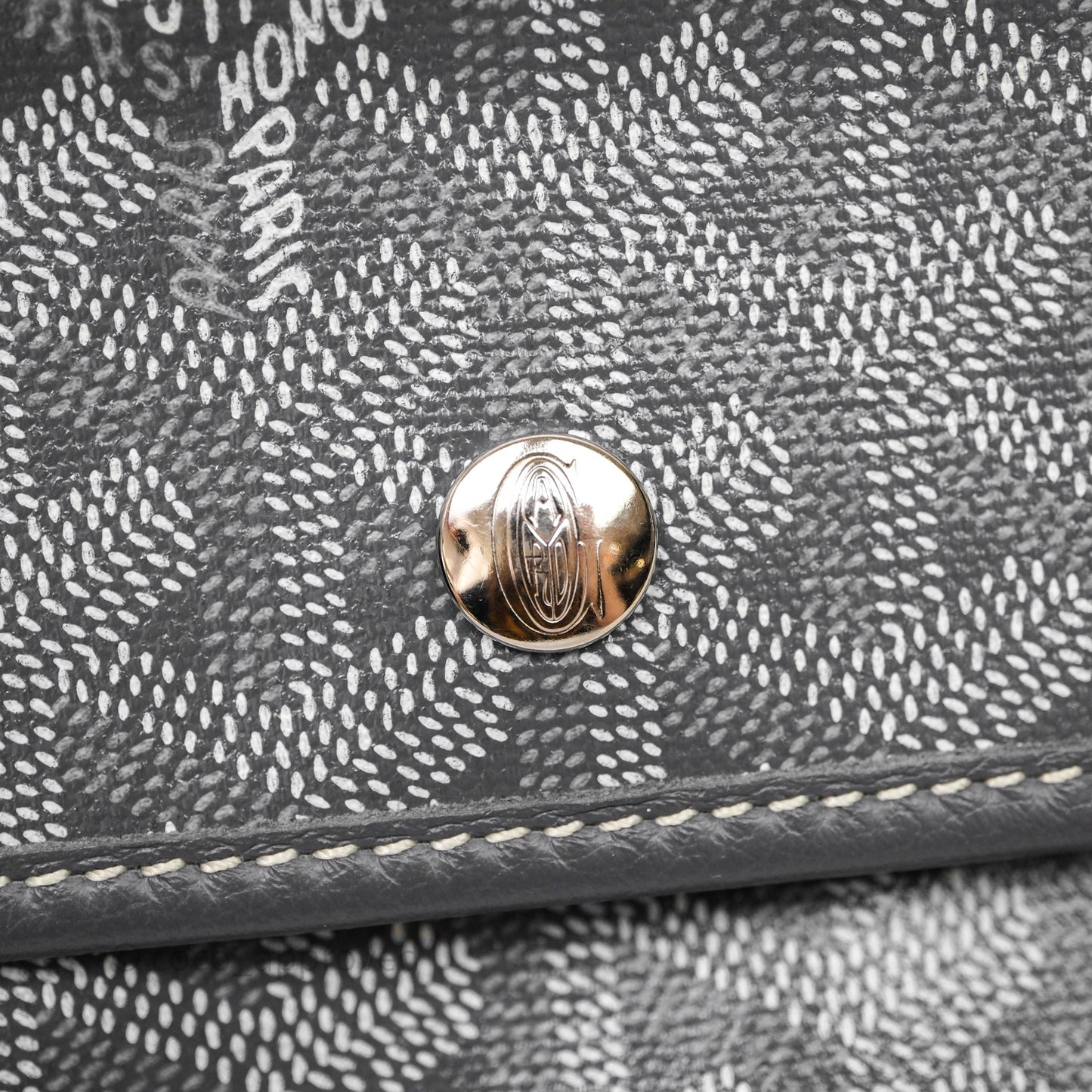 Goyard St Louis Tote PM ⁣⁣⁣⁣⁣⁣⁣⁣⁣⁣⁣⁣⁣⁣⁣⁣⁣⁣⁣⁣Grey
