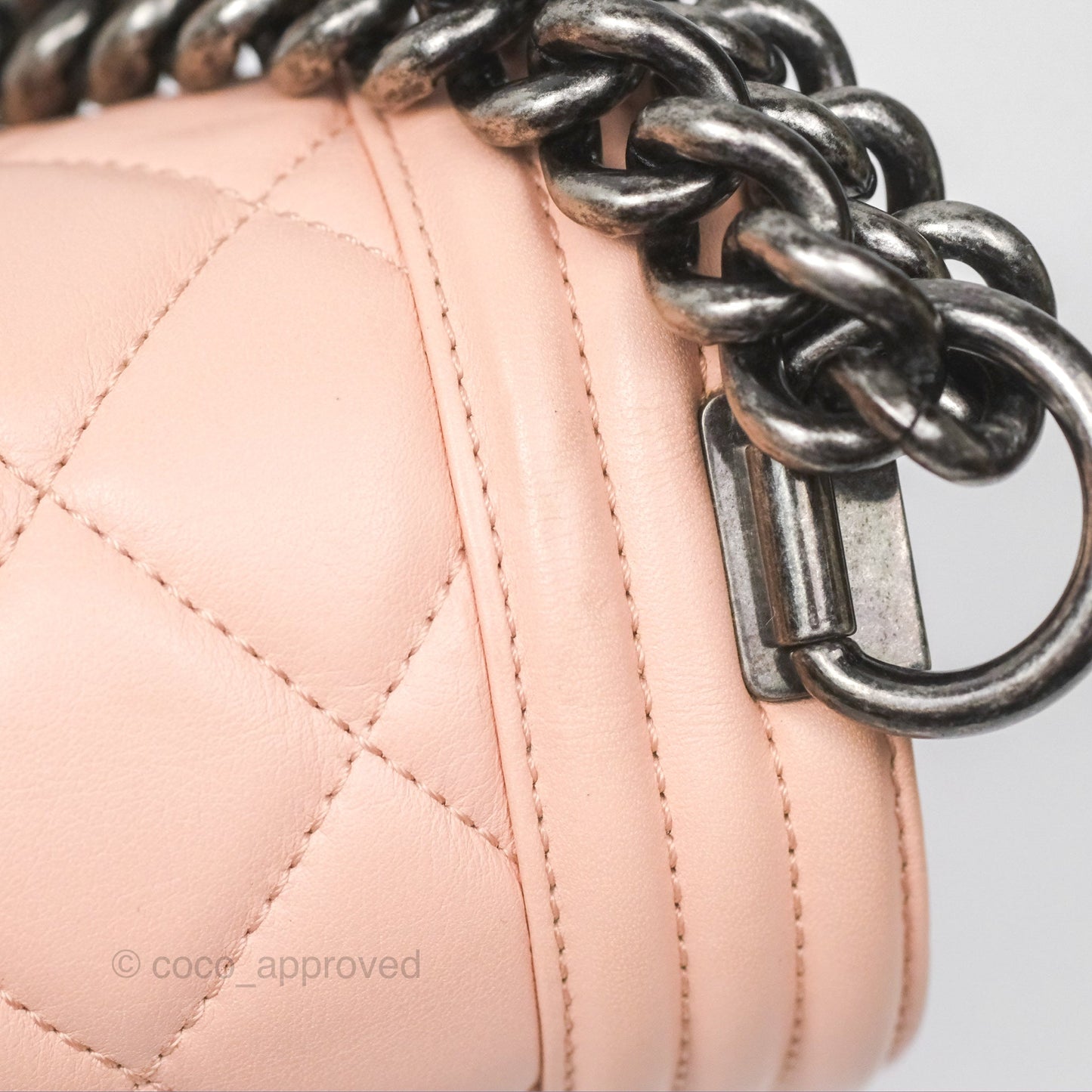 Chanel Quilted New Medium Boy Pink Lambskin Ruthenium Hardware