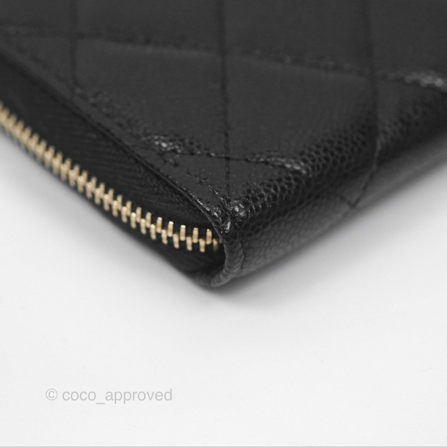 Chanel Classic Quilted Key holder Black Caviar Gold Hardware