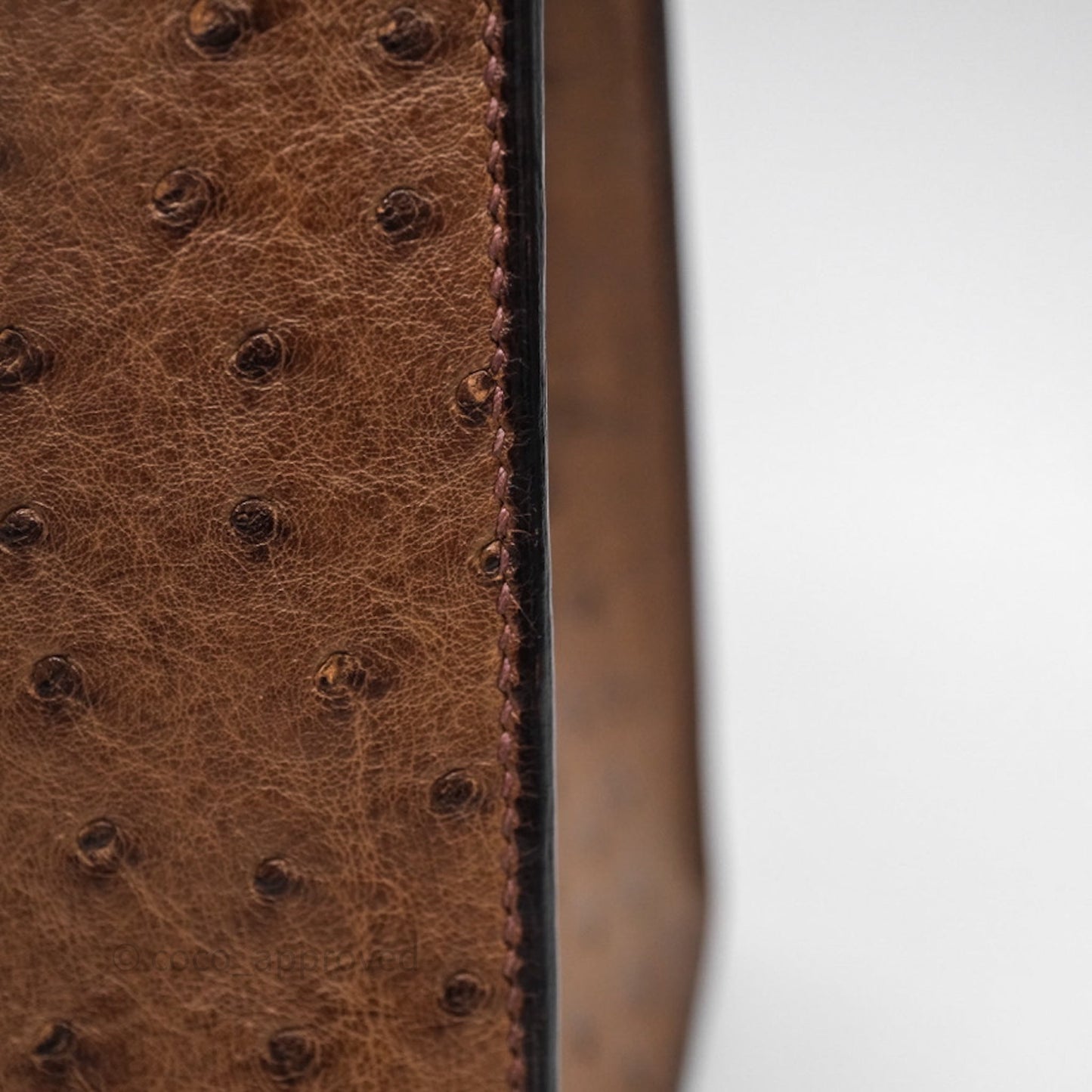 Hermès Kelly 28 Chocolate Ostrish Sellier Gold Hardware