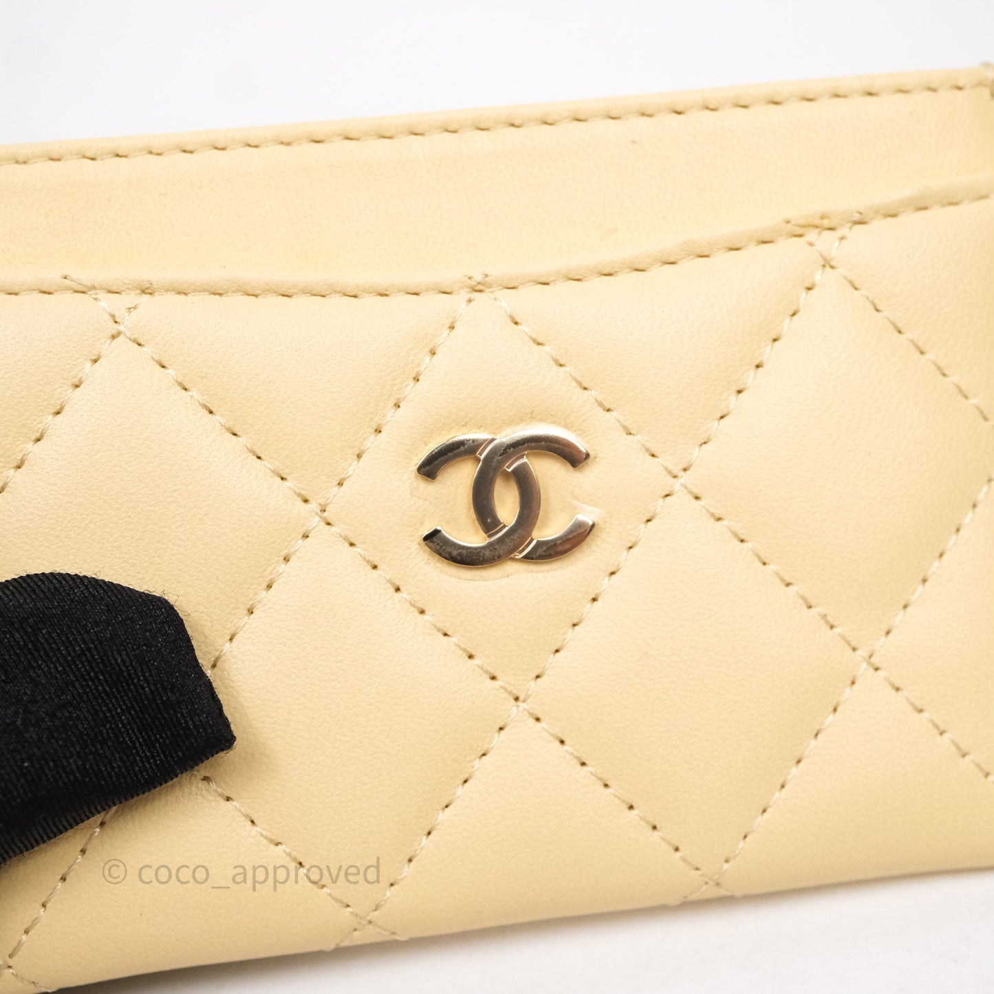 Chanel Classic Flat Card Holder Yellow Lambskin Gold Hardware