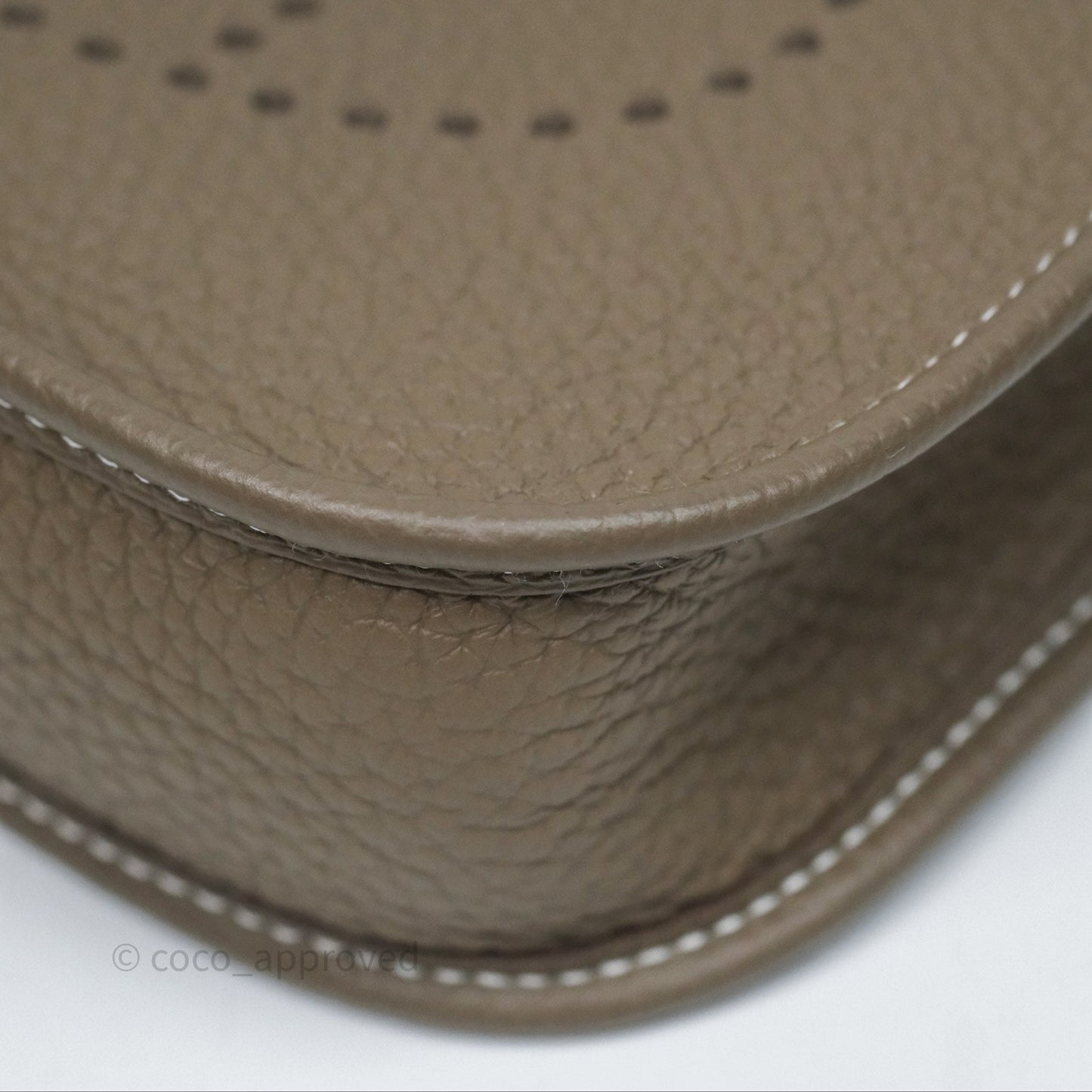 Hermès Mini Evelyne 16 Etoupe 18 Clemence Gold Hardware with Bleu Indigo Strap