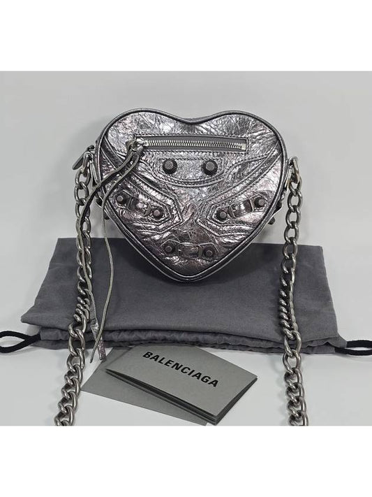 Luxury Balenciaga Lecagol heart chain shoulder bag